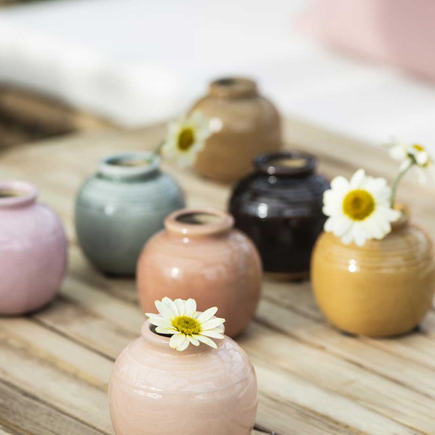 Mini Vase mit Rillen und krakelierter Oberfläche (Braun) Ib Laursen