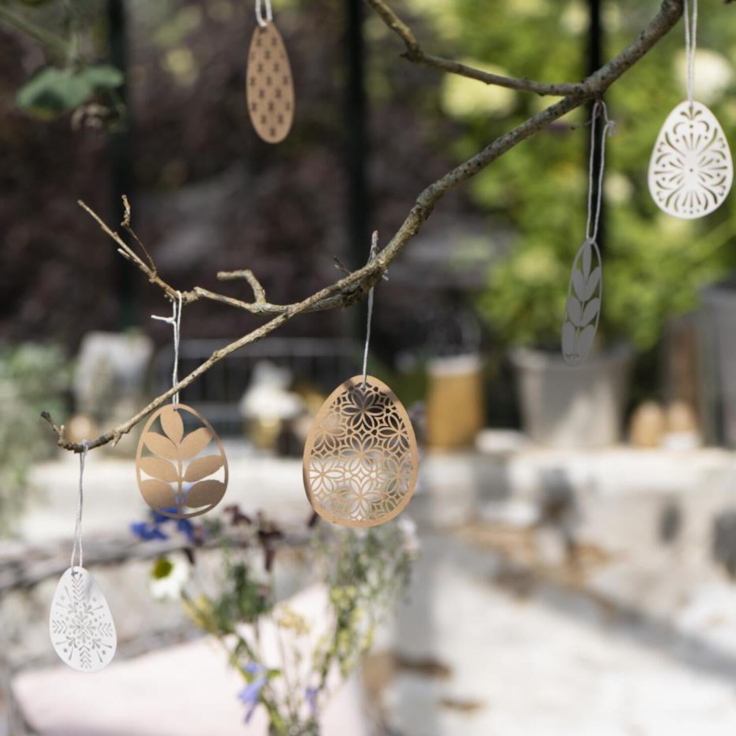 Scherenschnitt im 2er-Set "Ei mit Blattmuster" (Weiß) Ib Laursen