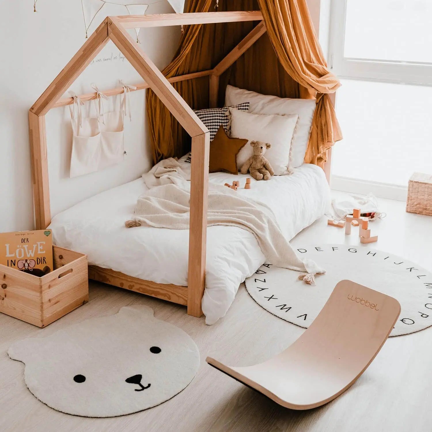 Kinderteppich waschbar "Bär" - 67 cm (Creme) Eulenschnitt