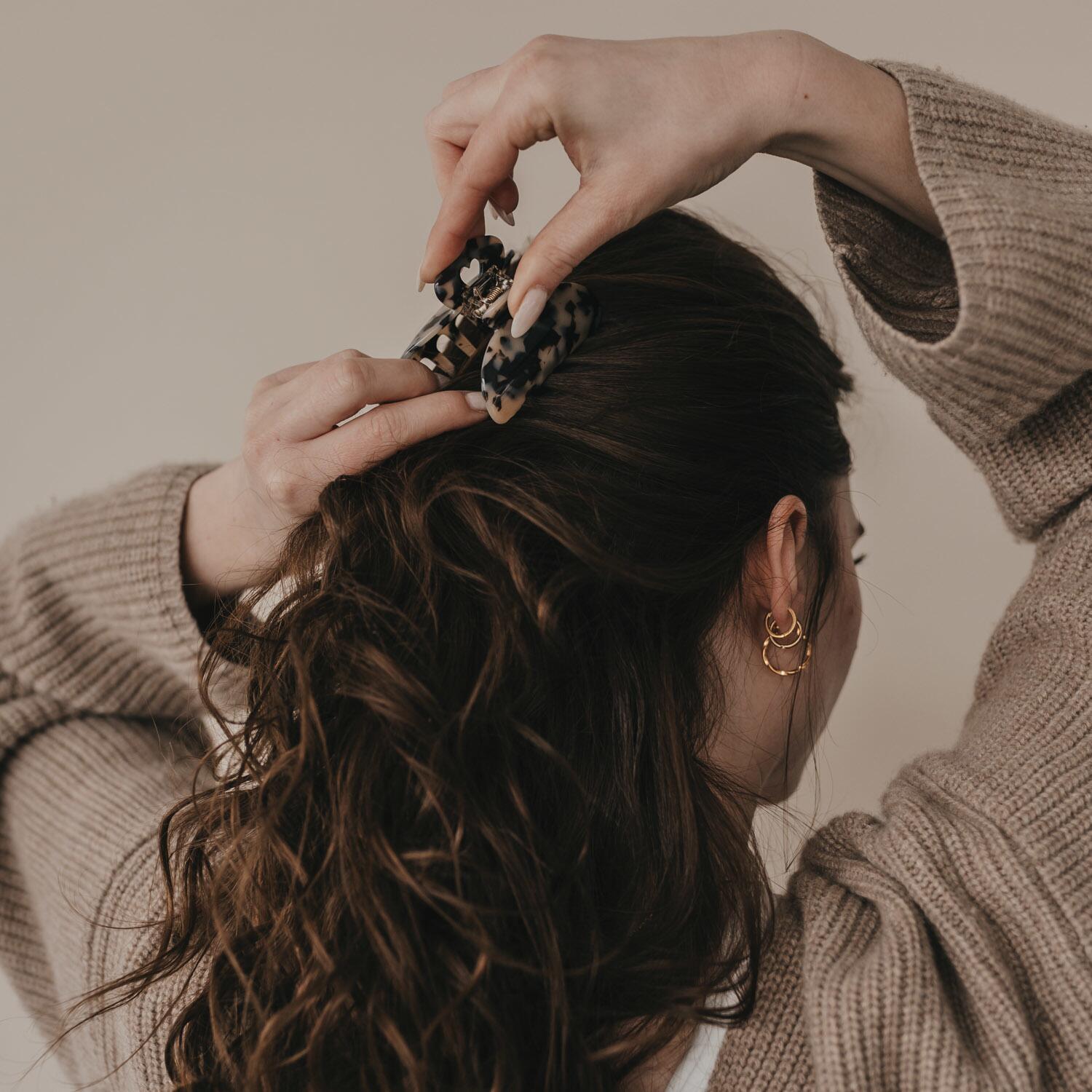 Große Haarspange "Herz" (Braun/Schwarz) Eulenschnitt