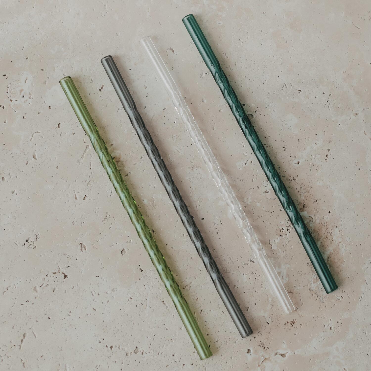 Gedrehte Glas-Strohhalme im 4er Set - 20 cm (Grün/Anthrazit/Transparent) Eulenschnitt