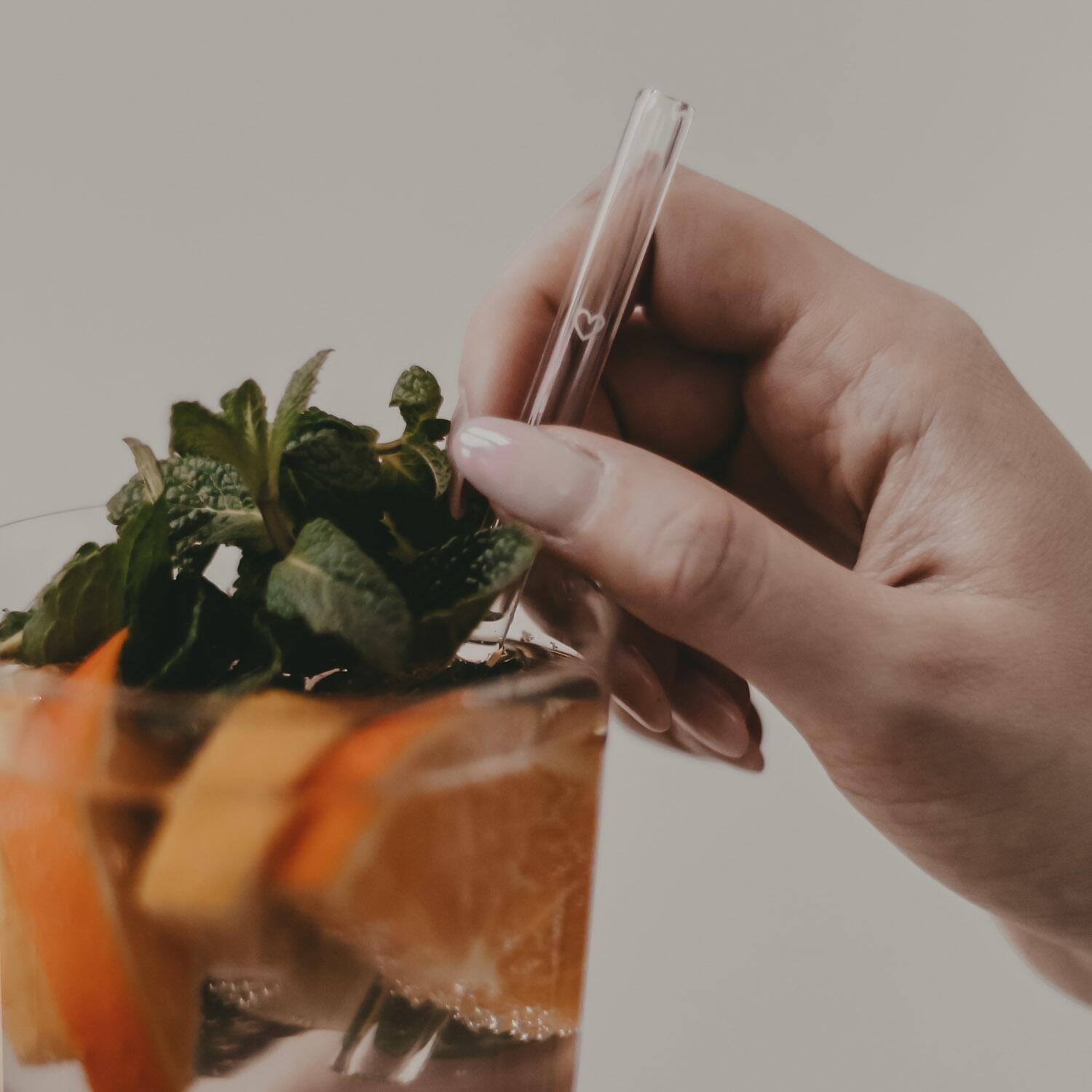 Glas-Strohhalme "Herz" im 4er-Set  - 13 cm (Transparent/Weiß) Eulenschnitt