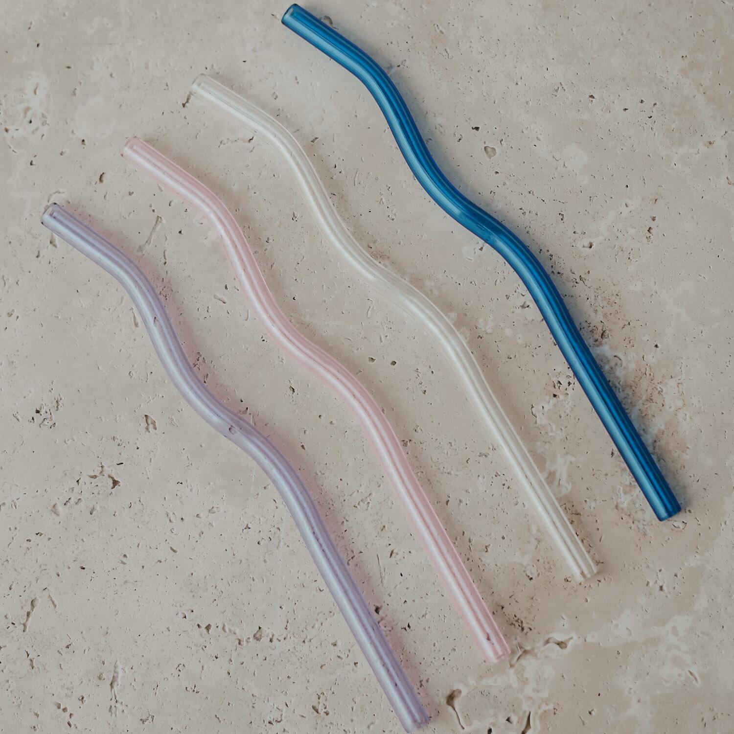 Wellige Glas-Strohhalme im 4er-Set - 20 cm (Rosa/Flieder/Blau/Transparent) Eulenschnitt