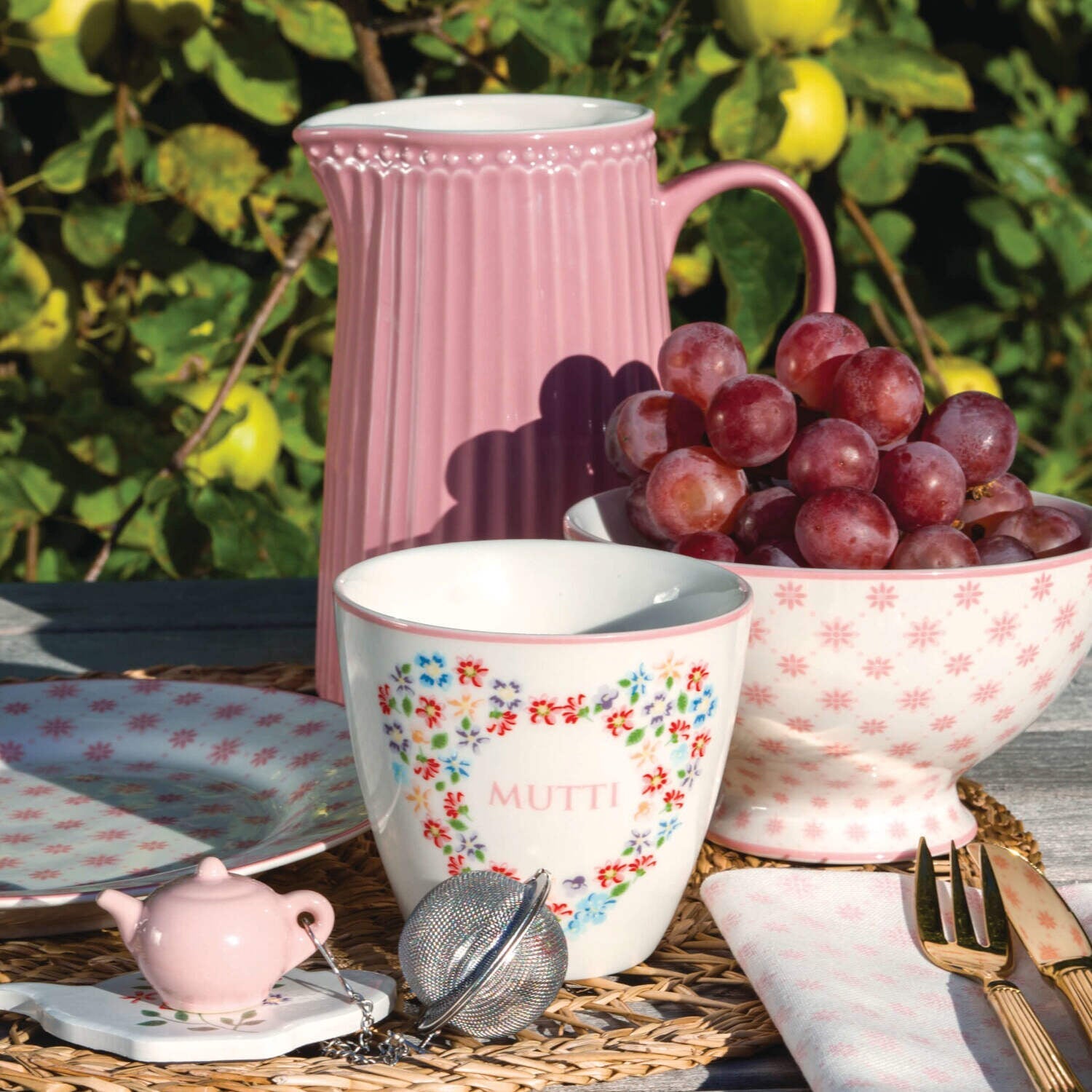 Karten und Umschläge im 12er-Set "Columbine Mutti" - Medium (White) GreenGate