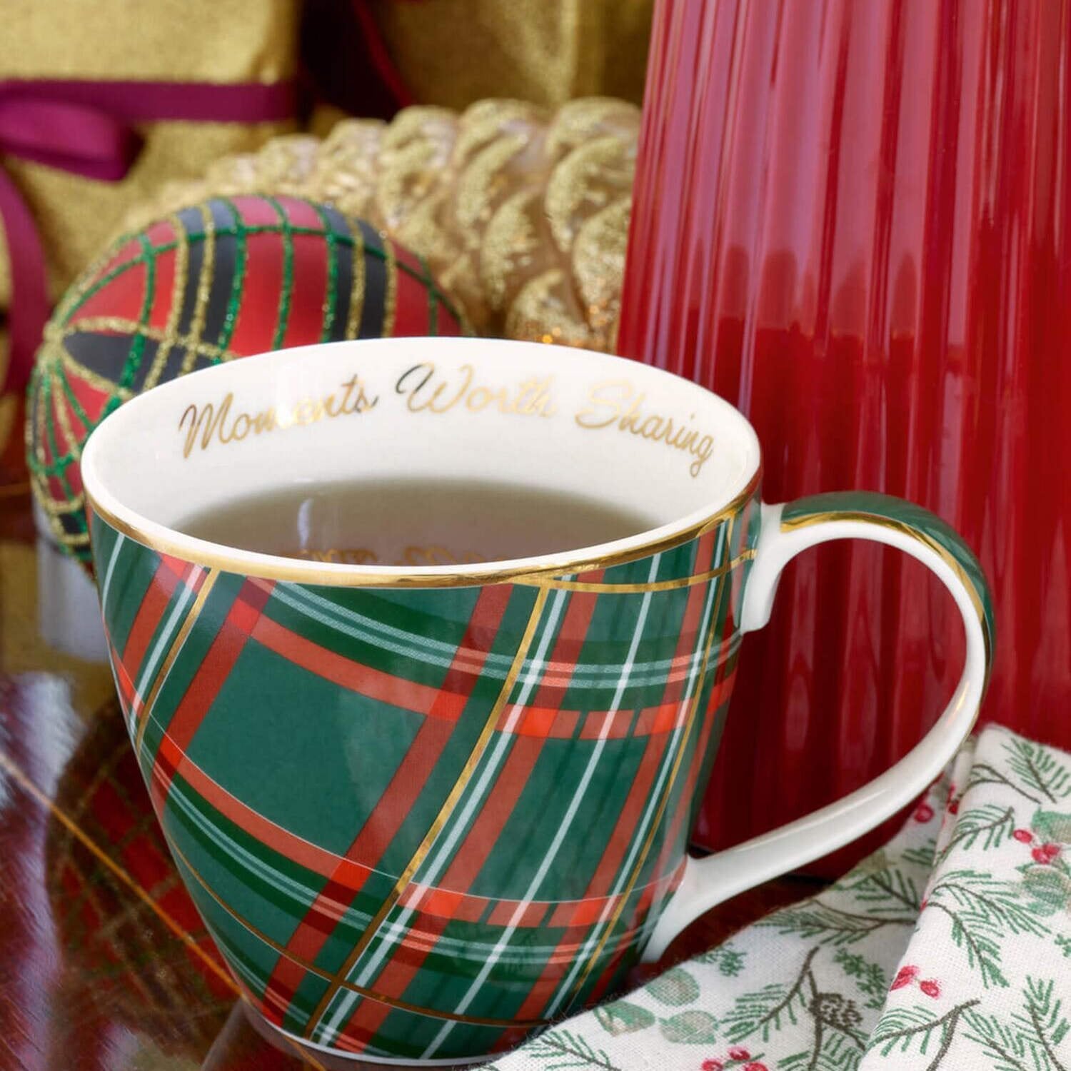 Henkeltasse "Dagmar Check" (Grün) GreenGate