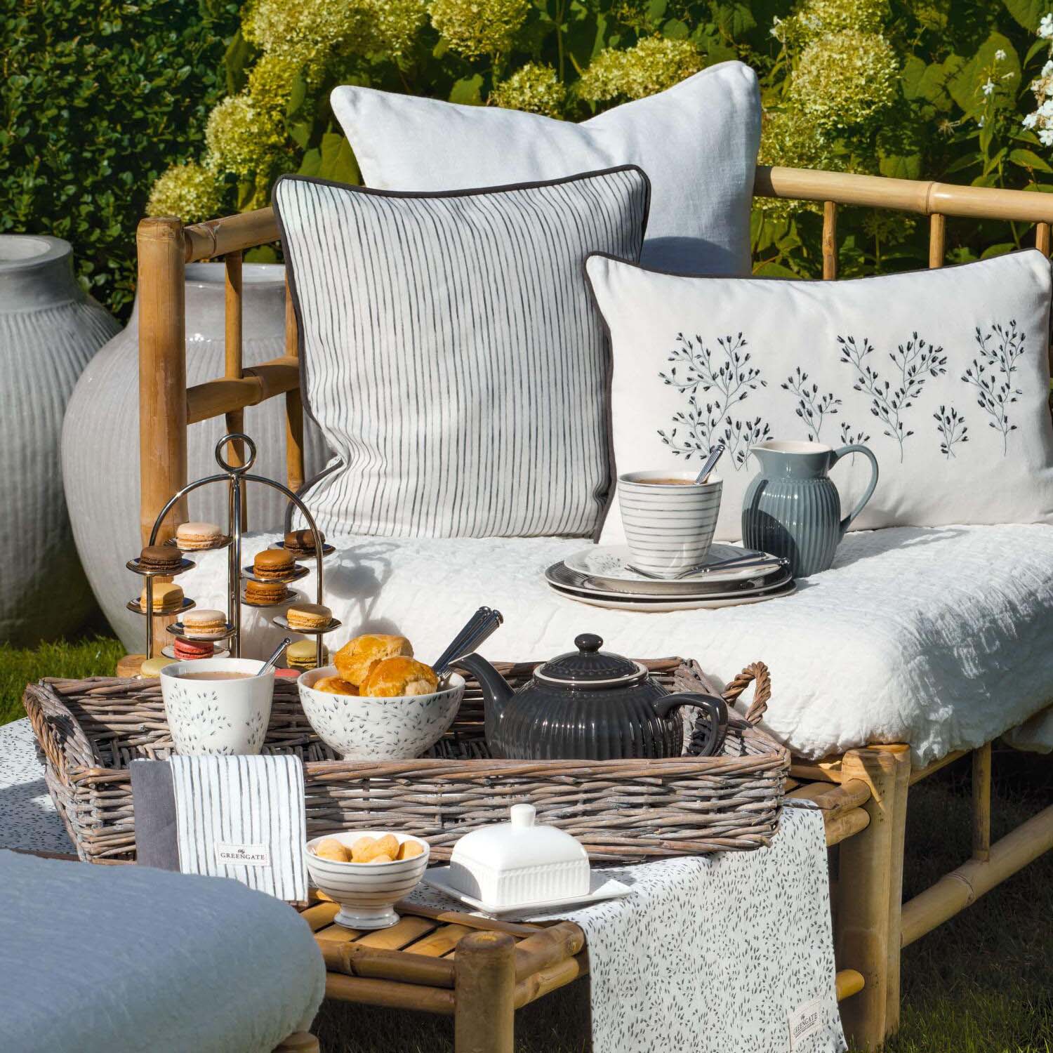 Latte Cup "Gritt" (White) GreenGate