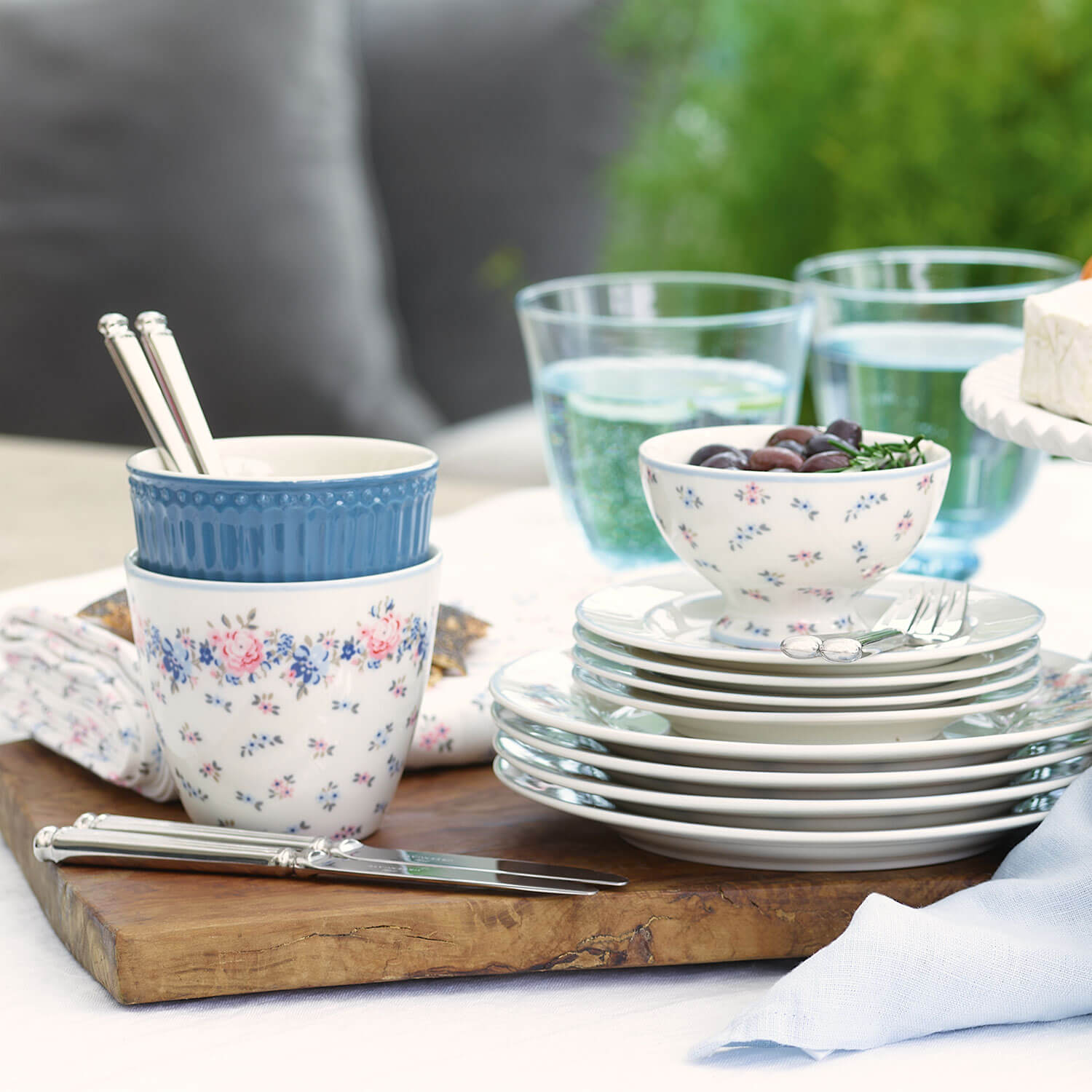 Latte Cup "Laura Petit" (White) GreenGate