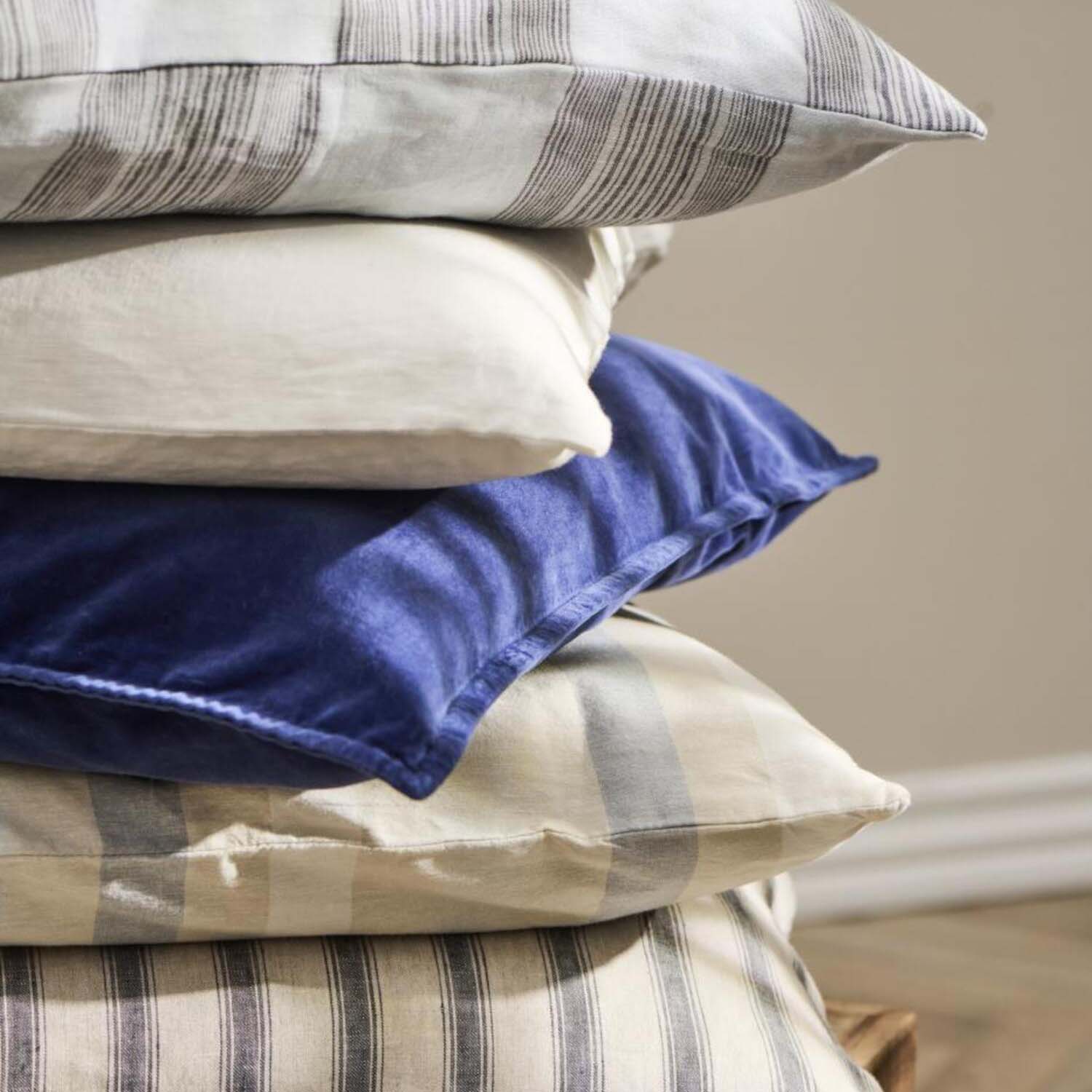 Kissenbezug - 52x52 cm (Indigo) Ib Laursen