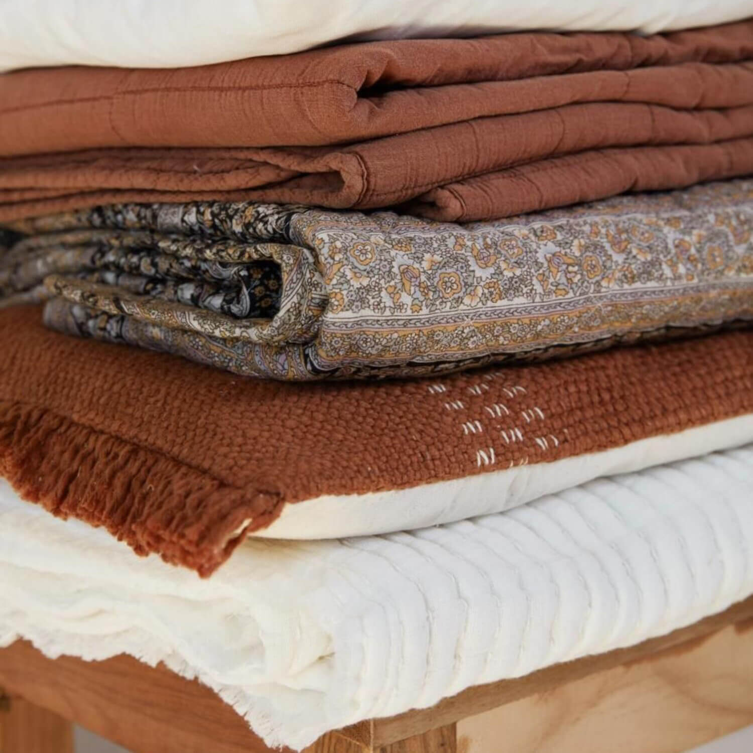 Gerippte Tagesdecke - 220x150 cm (Weiß) Ib Laursen