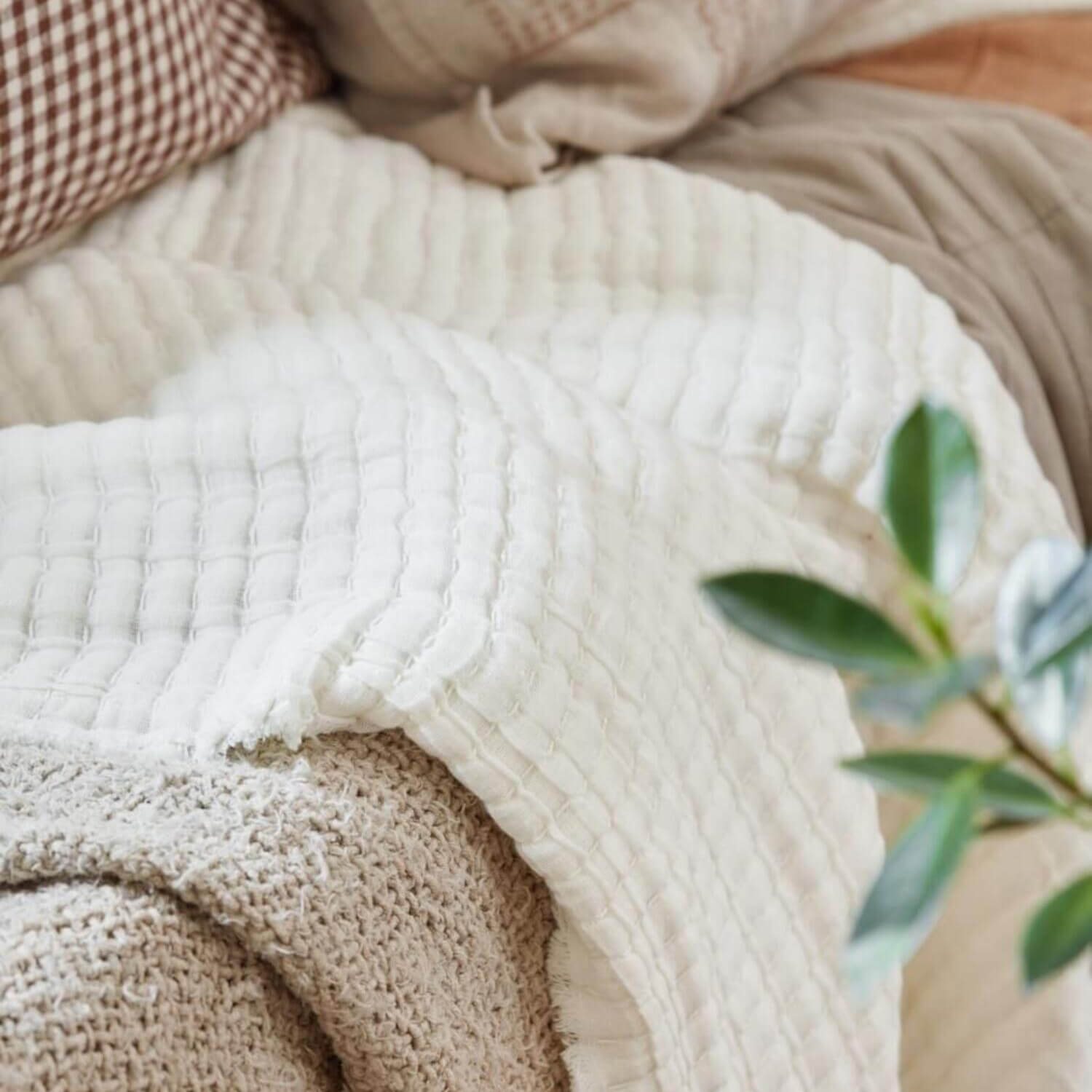 Gerippte Tagesdecke - 220x150 cm (Weiß) Ib Laursen