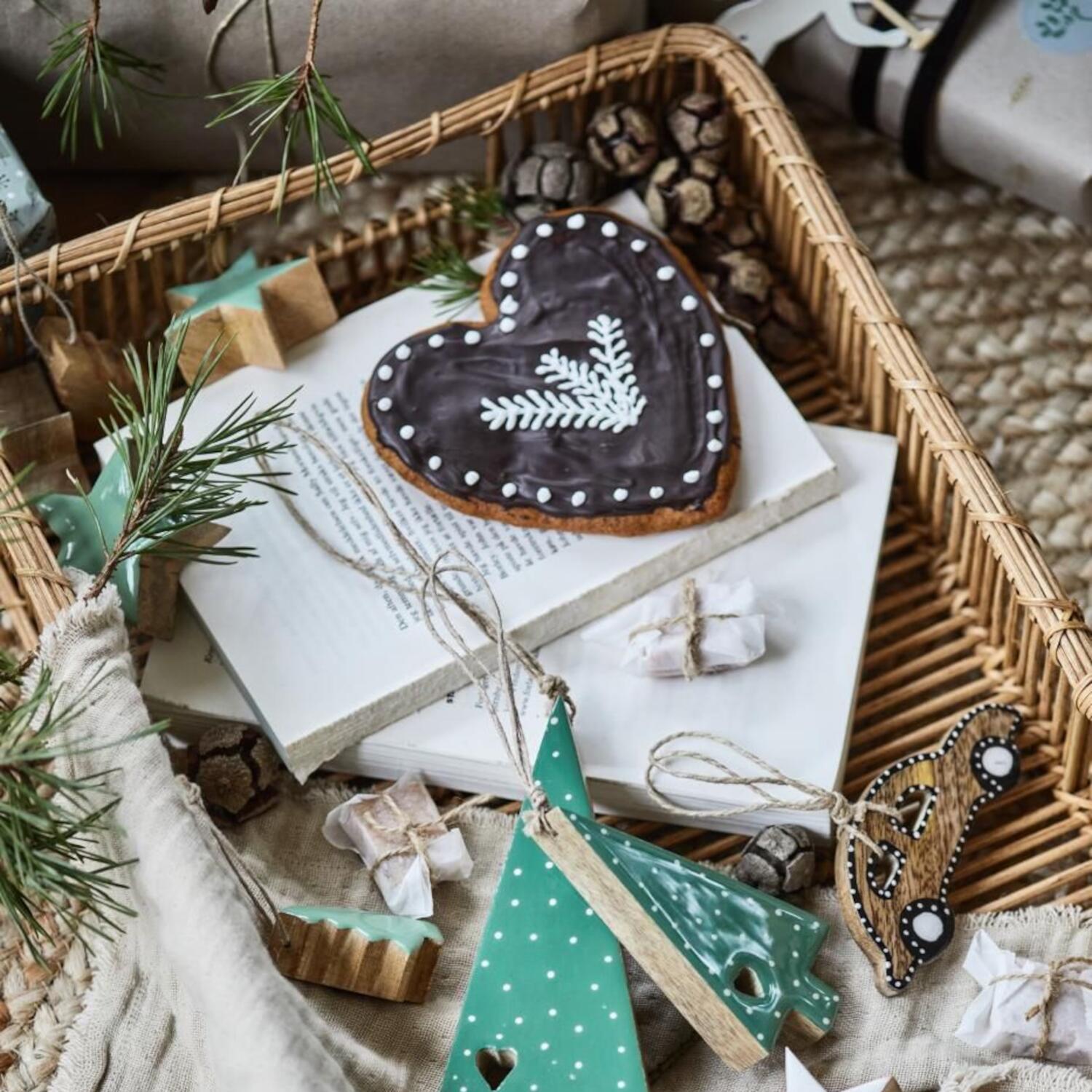 Weihnachtsdeko Anhänger "Tannenbaum" - Groß (Grün/Weiß) Ib Laursen