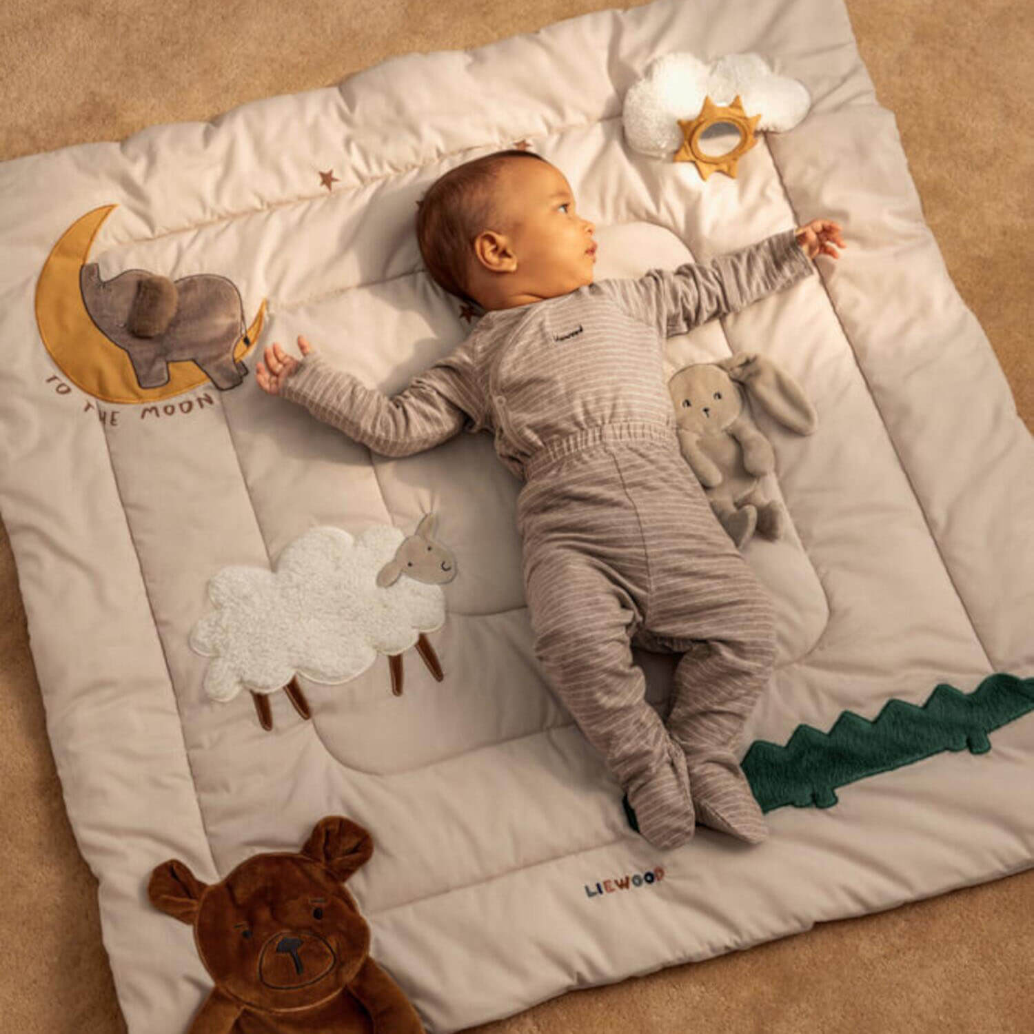 Aktivitätendecke "Bernet" - 95x95 cm (Sandy Multi Mix) Liewood