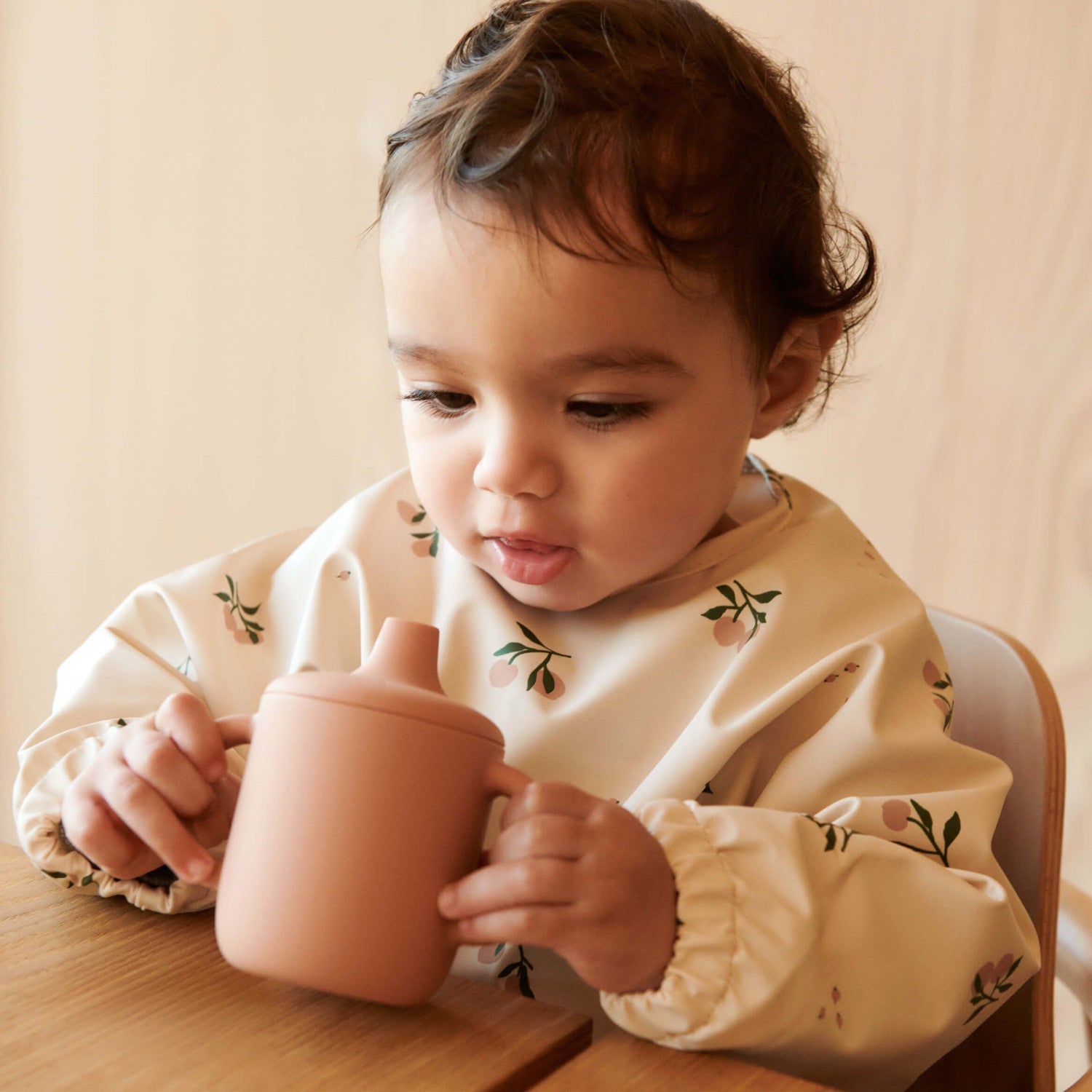 Cape Lätzchen "Merle - Peach" - 0-2 J. (Sea Shell Mix) Liewood