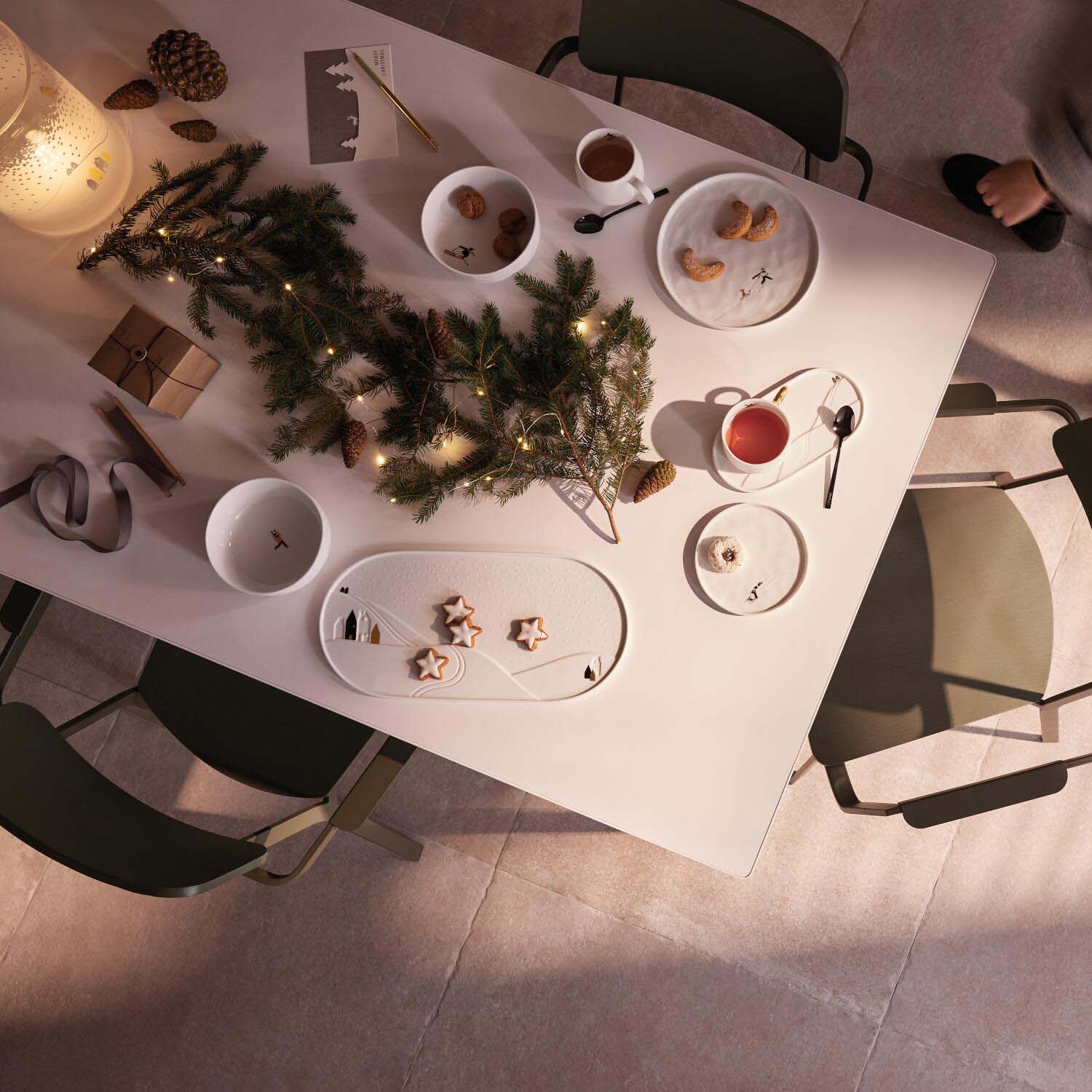 Tasse "Schneetag - Hundeschlitten" (Weiß/Gold) räder Design