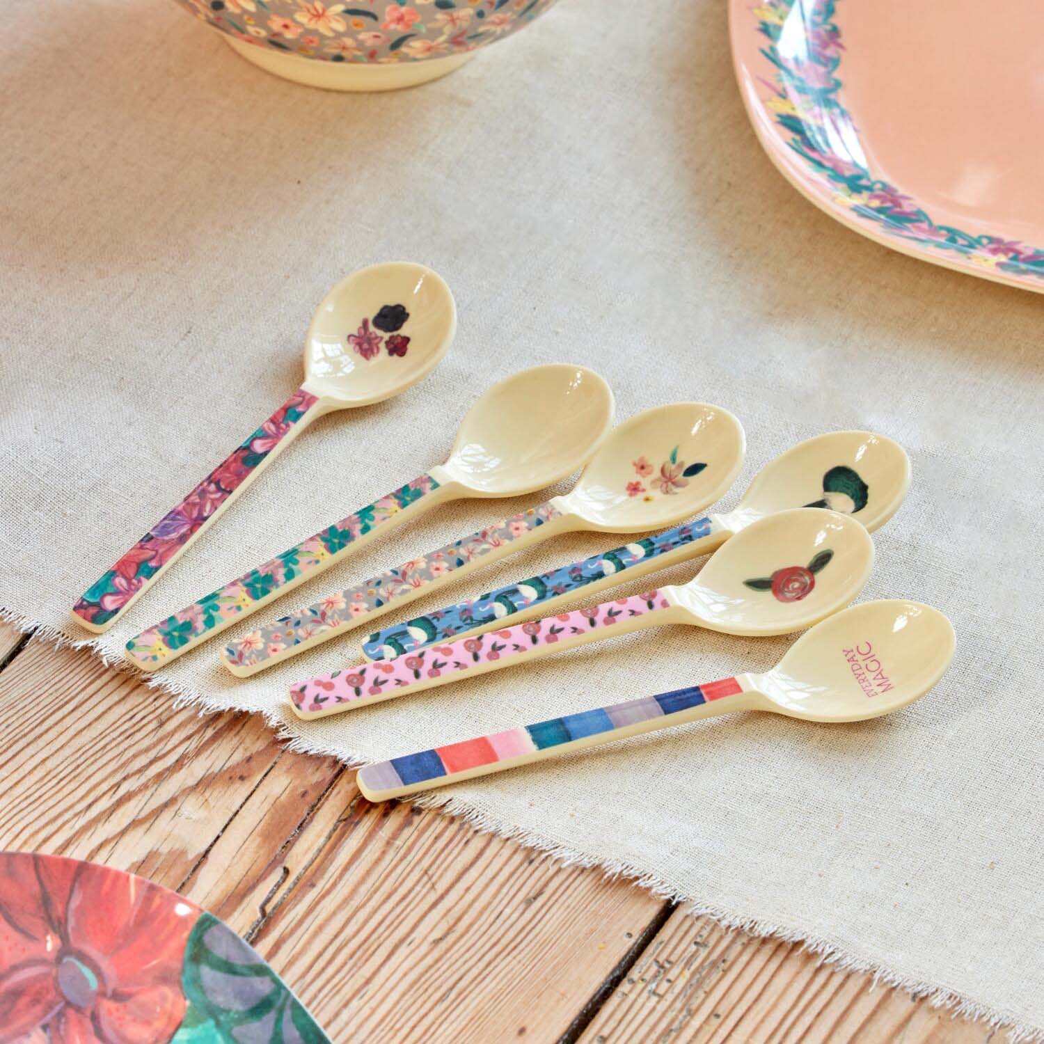Melamin Teelöffel "A New York Minute Flowers" (Bunt) Rice