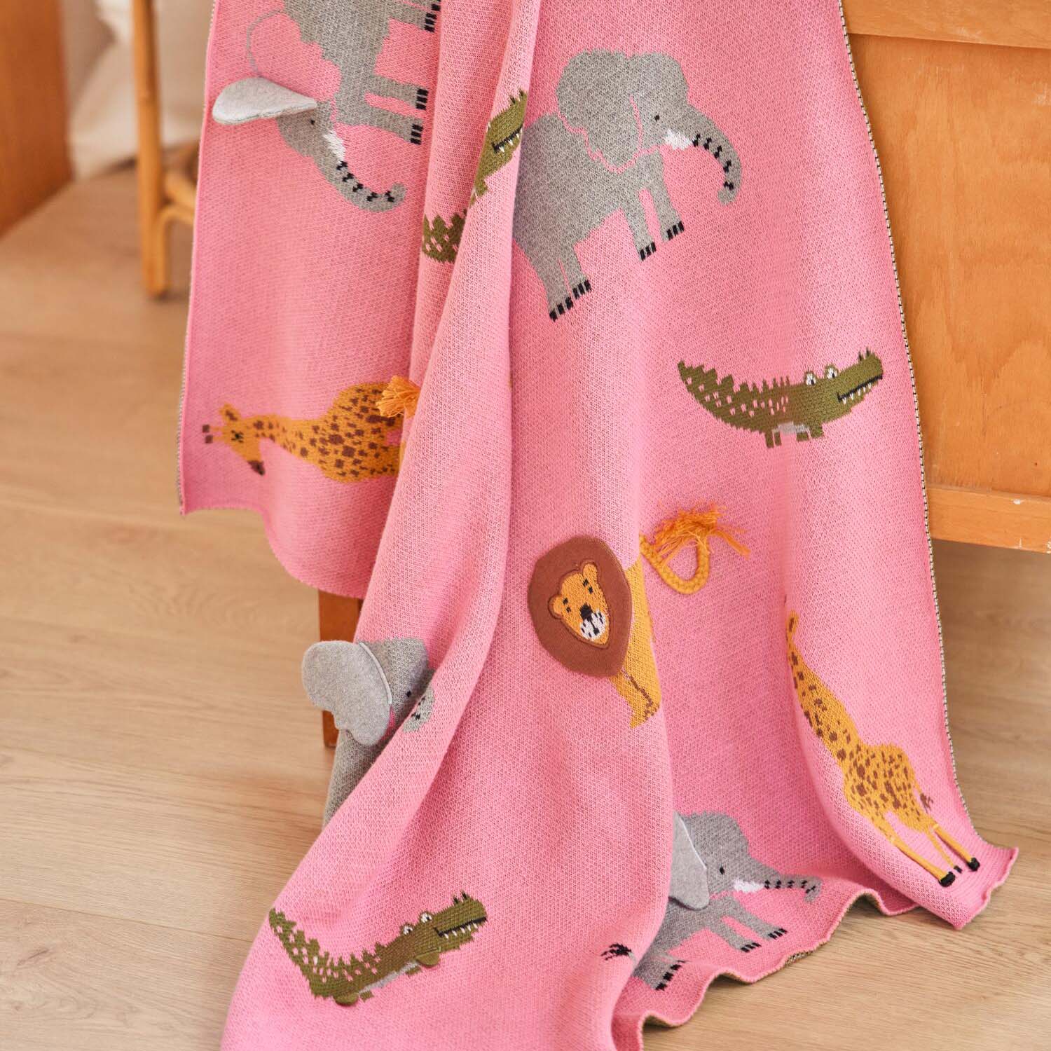 Gestrickte Babydecke "Animals" - 100x80 cm (Pink) Rice
