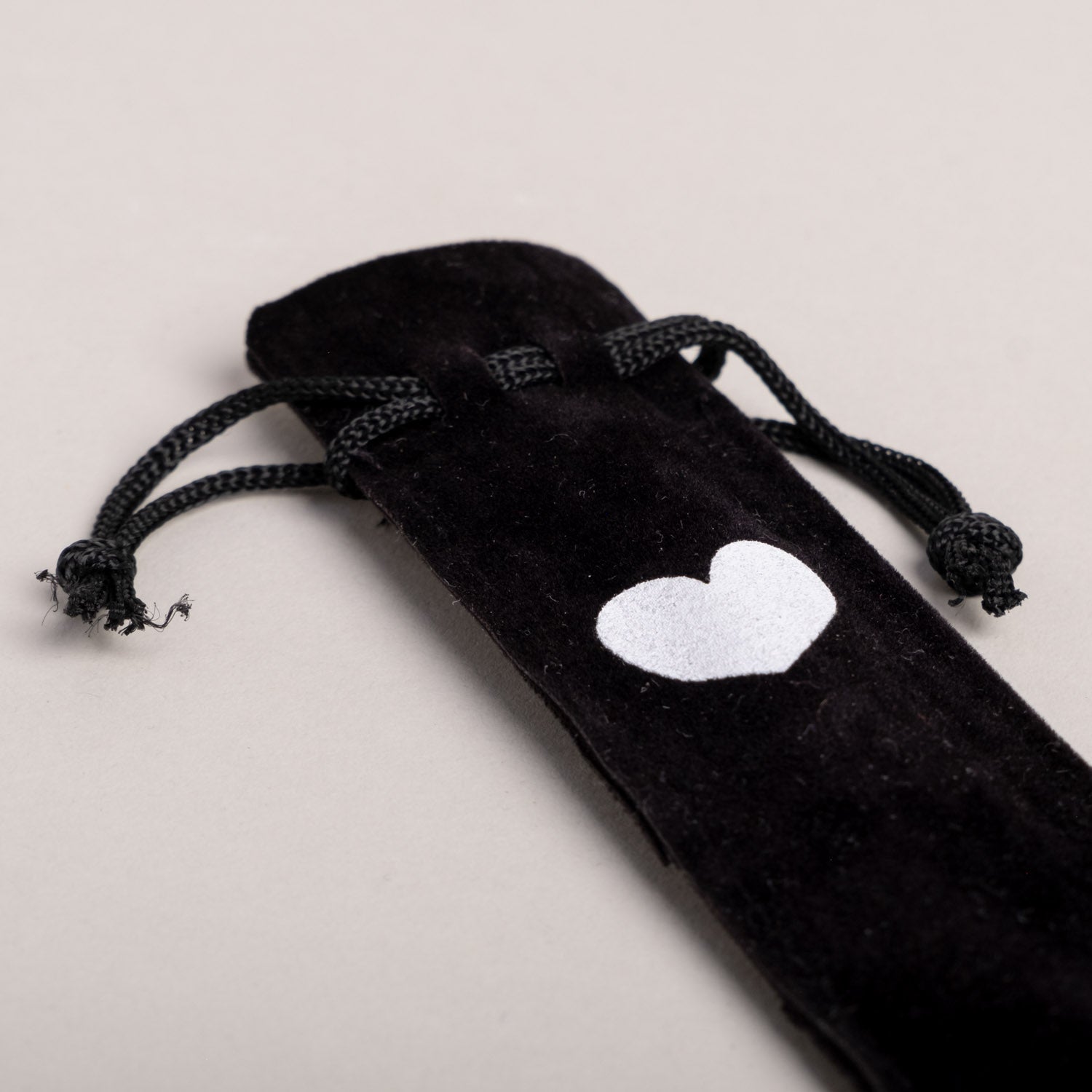 Kugelschreiber "Herz" (Schwarz) Eulenschnitt