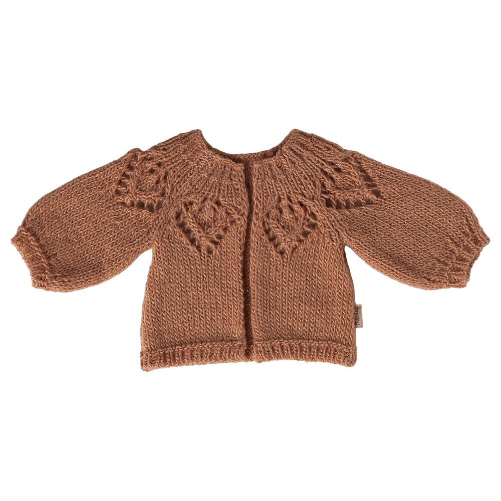 Gestrickte Strickjacke für Hase, rostbraun, offen vorn, Zopfmusterkragen