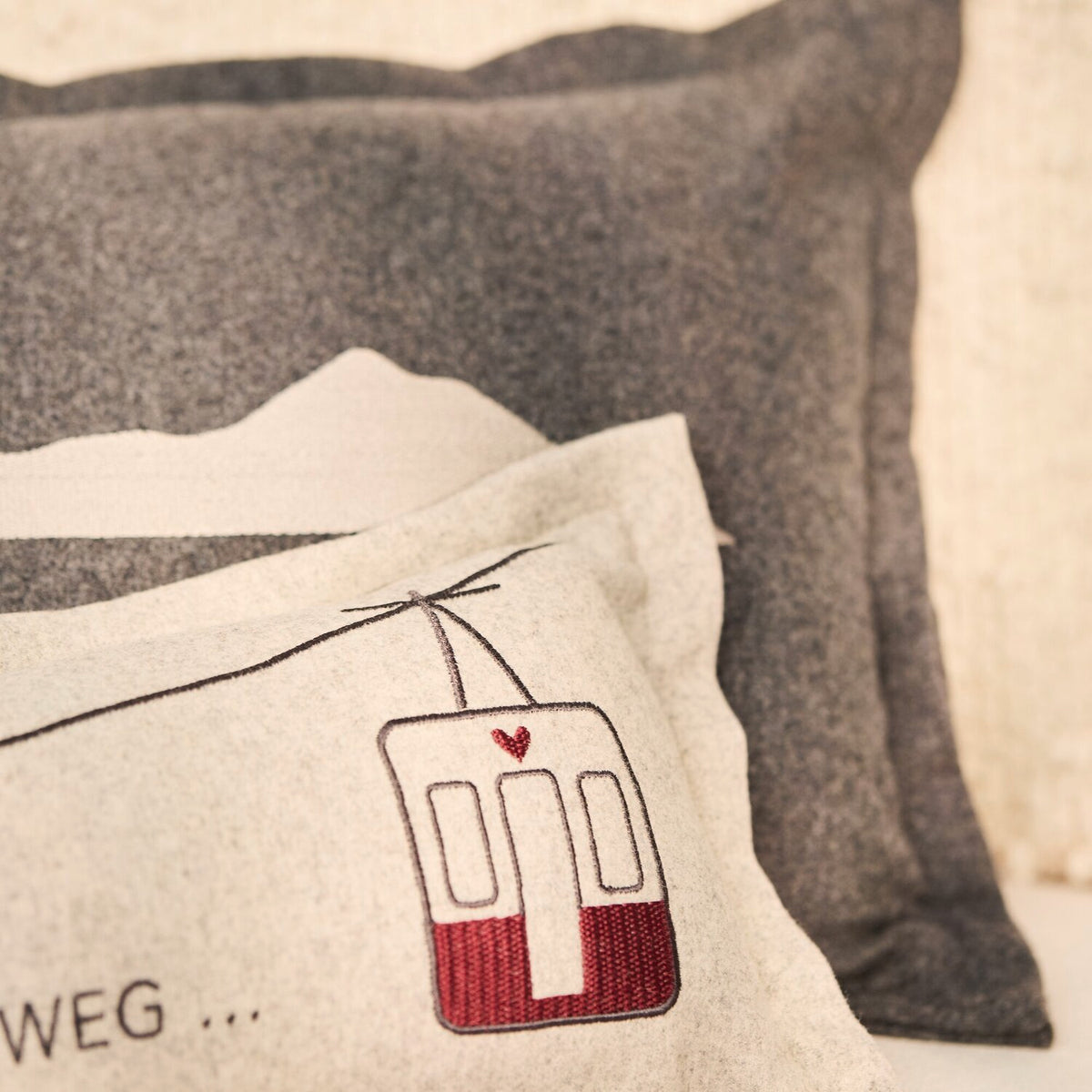 Traumkissen "Auf dem Weg zu dir" - 33x17 cm (Grau)