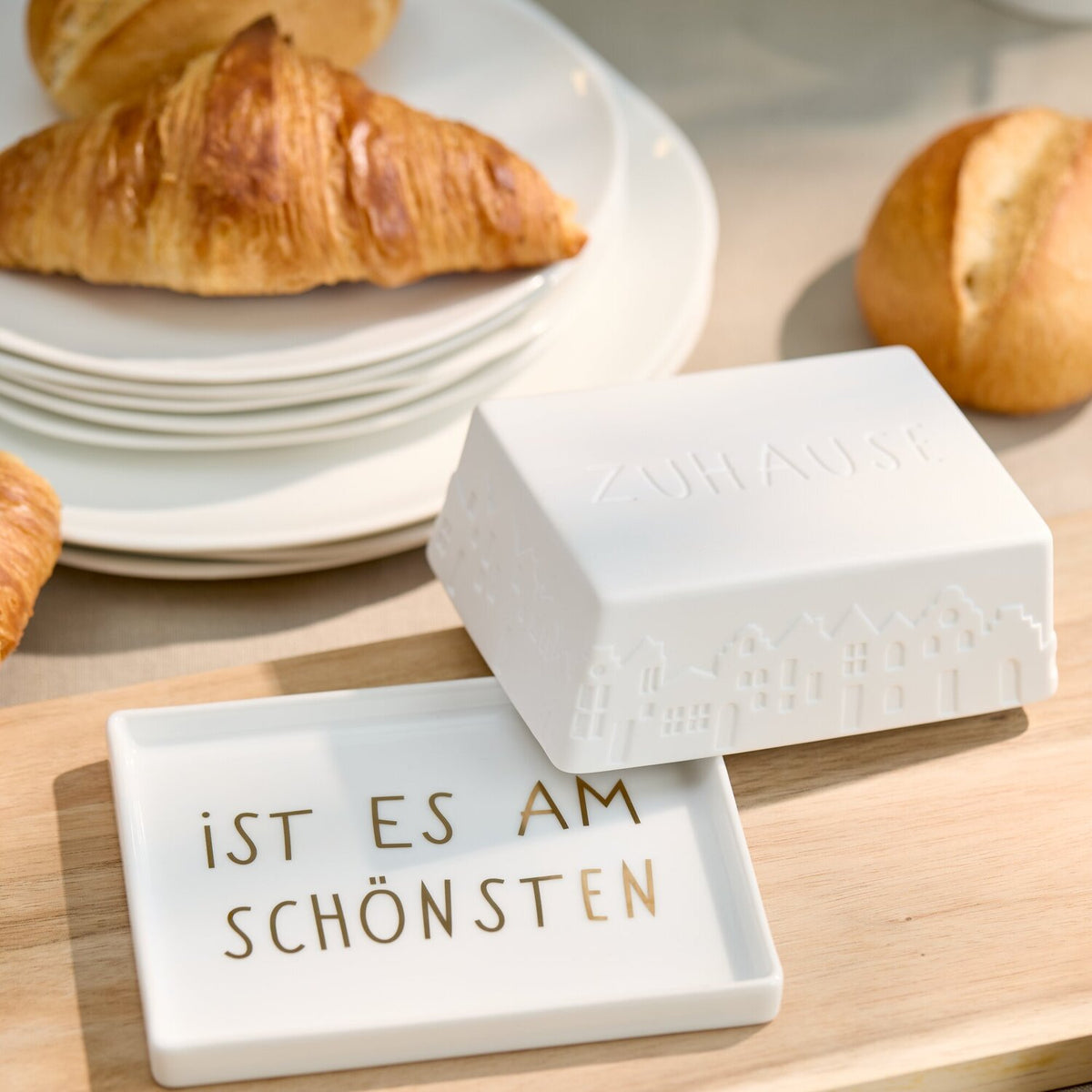 Butterdose "Zuhause ist es am Schönsten" - 14,6x11,5x5,5 cm (Weiß)