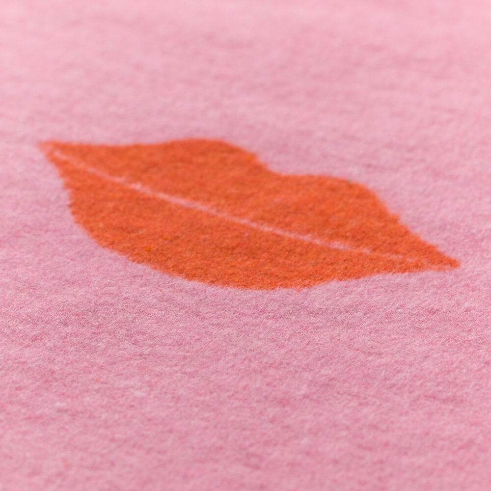 Flanelldecke "SILVRETTA - Red Lips" - 200x140 cm (Rosa)