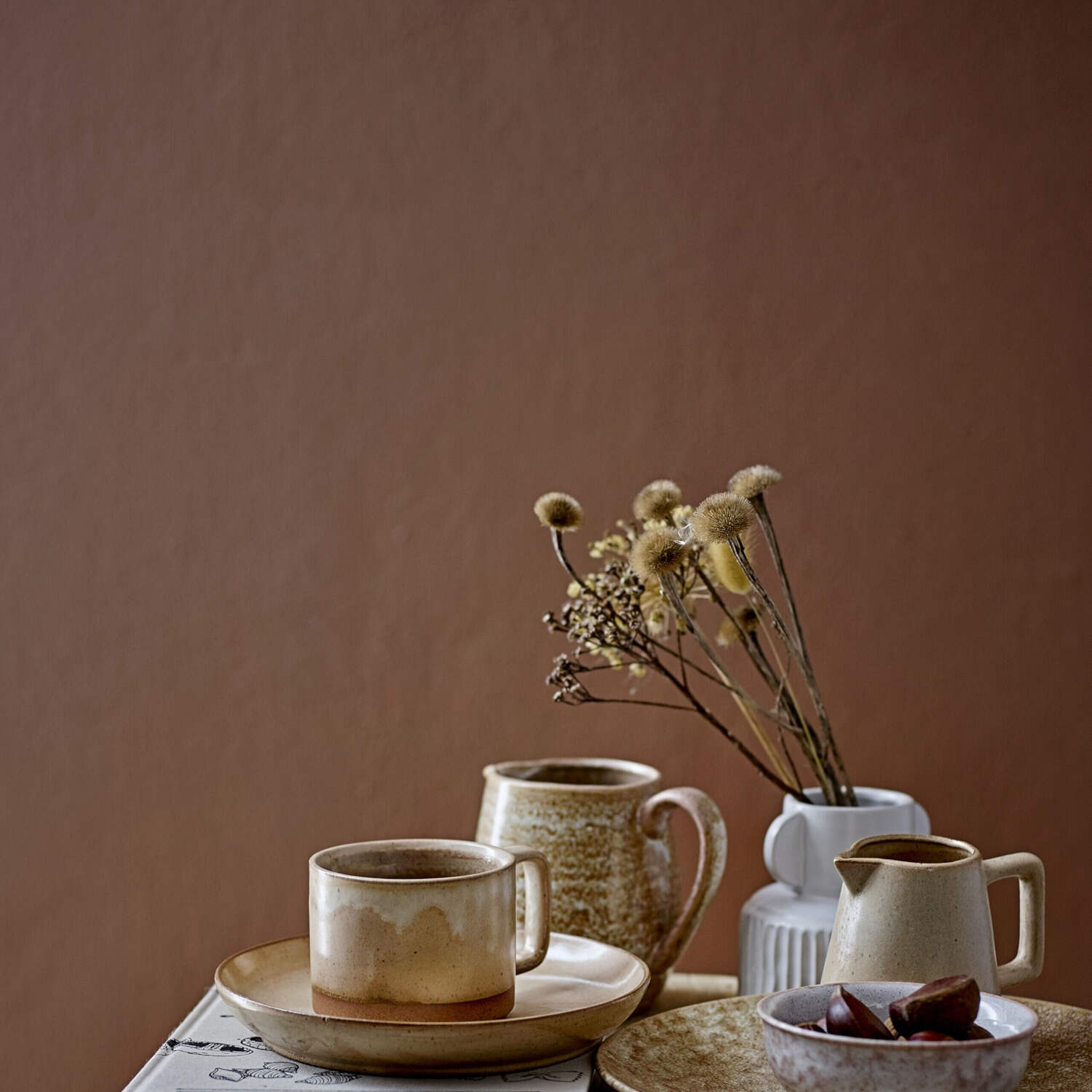 Teller "Columbine" - 20,5 cm (Braun)