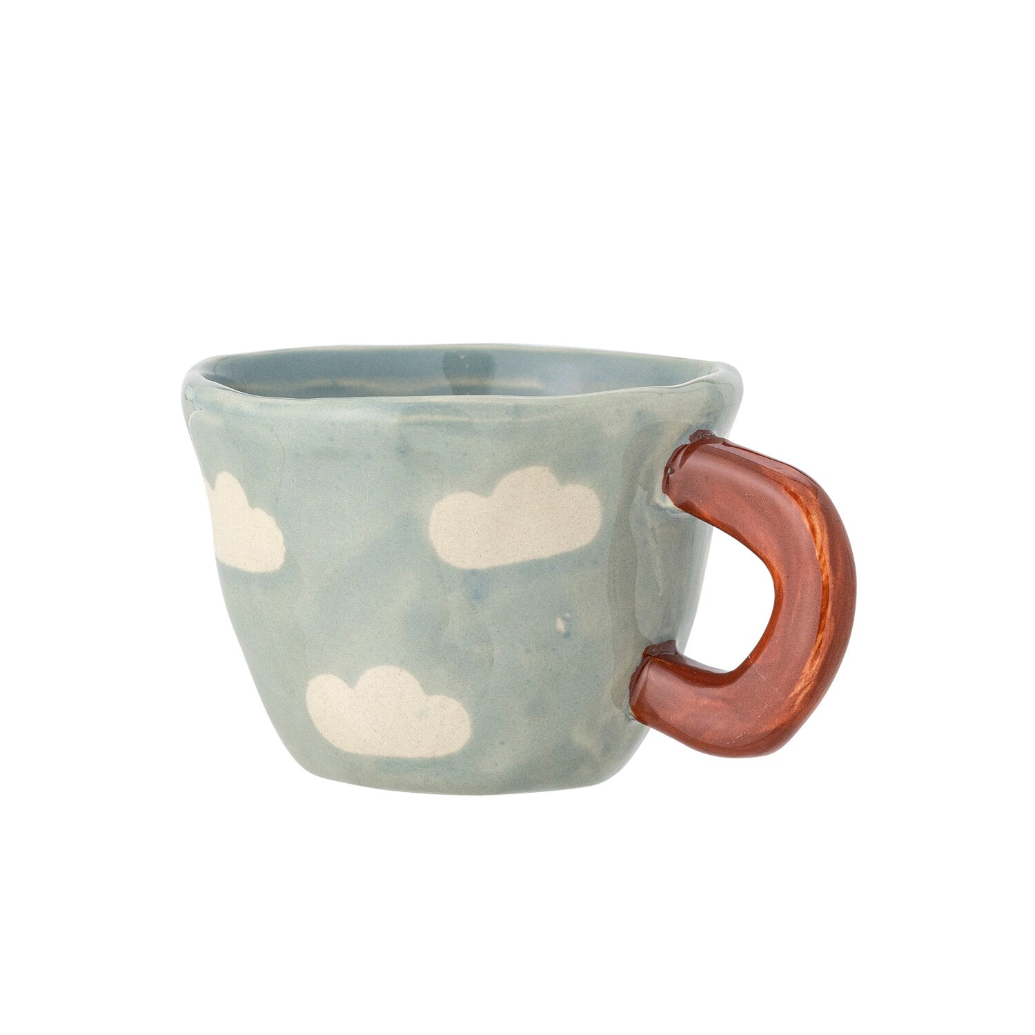 Blaue Tasse mit Wolkenmuster und rotem Henkel, handlich