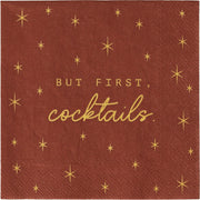 Cocktailserviette 25x25 cm, dunkelbraun mit goldenen Sternen und „But first cocktails“.