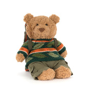 Kuscheltier Bär "Bartholomew - Hiking Outfit" - 26x12x8 cm (Braun/Grün)