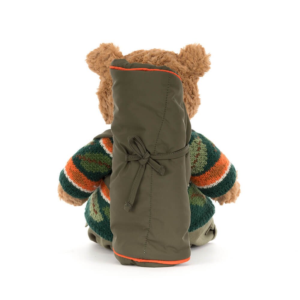 Kuscheltier Bär "Bartholomew - Hiking Outfit" - 26x12x8 cm (Braun/Grün)