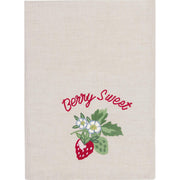 Beiges Geschirrtuch mit Stickerei aus Erdbeere, Blättern und roter Schrift „Berry Sweet“