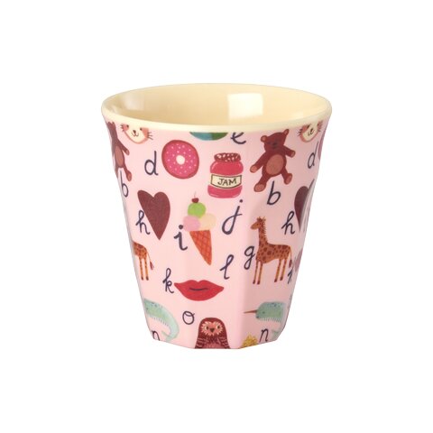 Rosa Melamin-Kinderbecher mit ABC-Muster und Tiermotiven, rundem Rand
