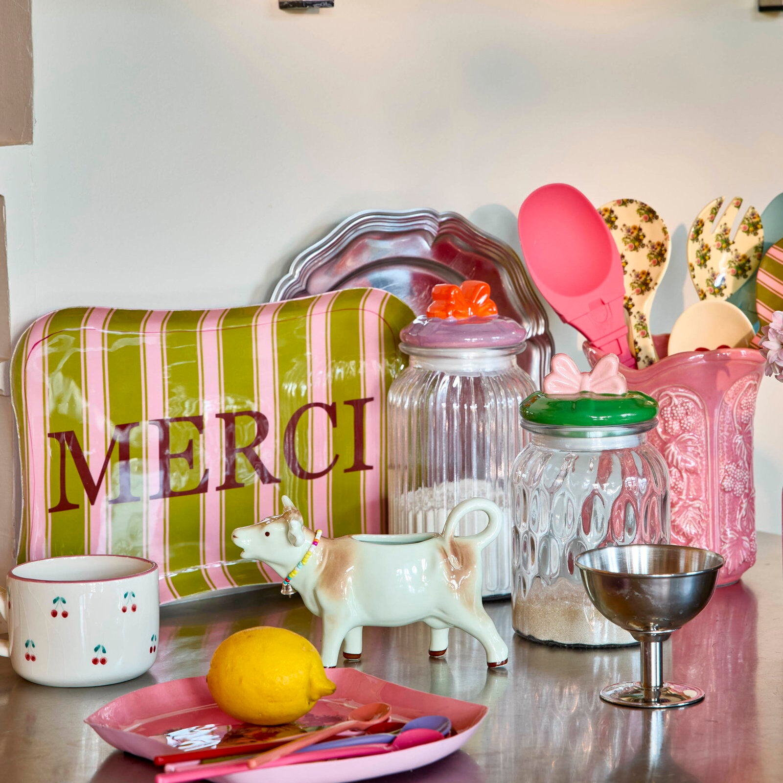 Metalltablett "Merci - Striped" - 34x22,5x2 cm (Rosa)