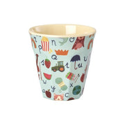 Melaminbecher (M) mit buntem ABC- und Tiermuster, blau-weißem Design