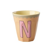 Melamin Becher "Vintage - Buchstabe N"- M (Peach)