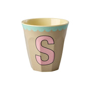 Melamin Becher "Vintage - Buchstabe S"- M (Beige)