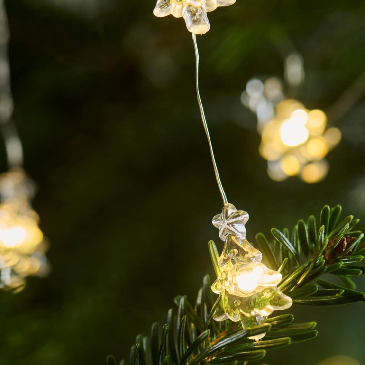 Lichterkette mit 20 Weihnachtsbäumen - 185x1,6x2,8 cm (Transparent)