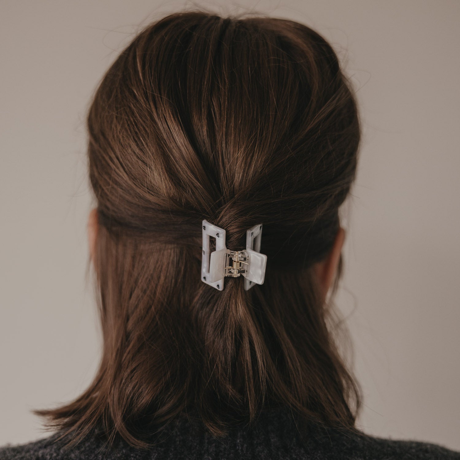 Haarspange eckig "Herzen" - Klein (Schwarz/Pearl)