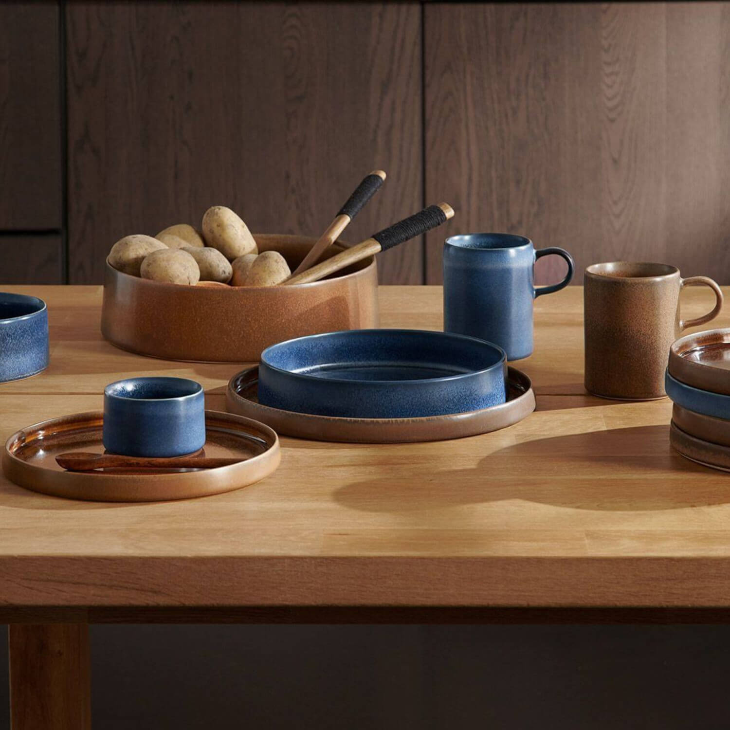 Henkelbecher "Gobi" - 300 ml (Braun)