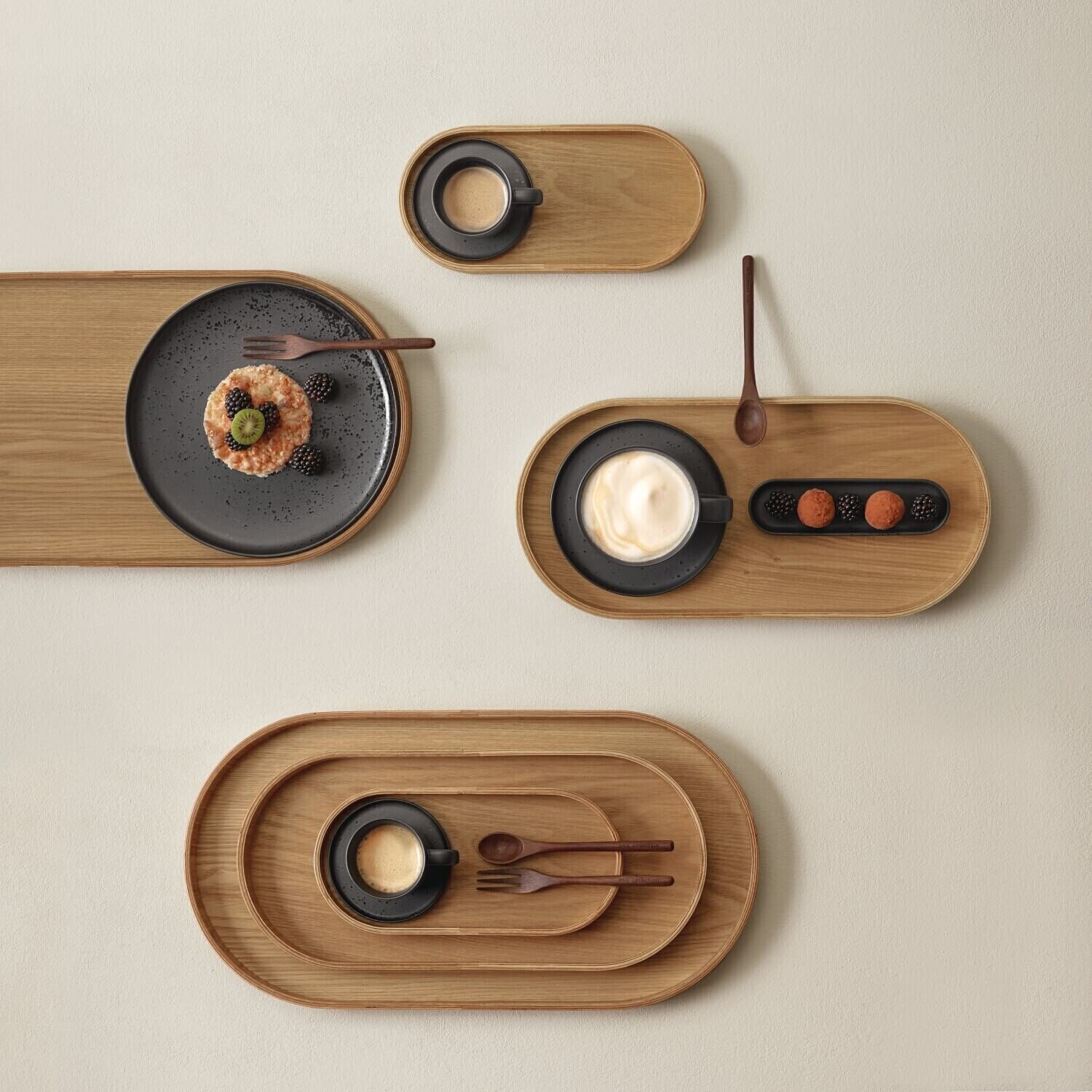 Holztablett oval - 44x22,5 cm (Braun)