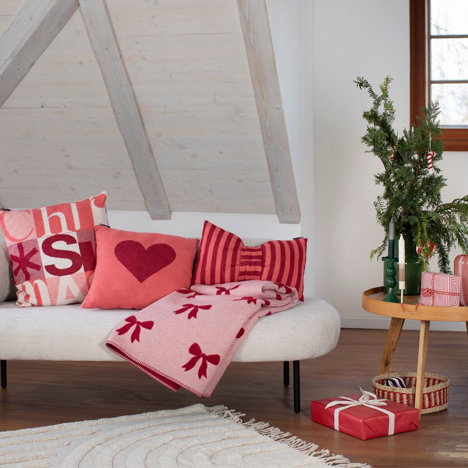 Plaid "CARLA - Schleifen" - 135x200 cm (Rot)