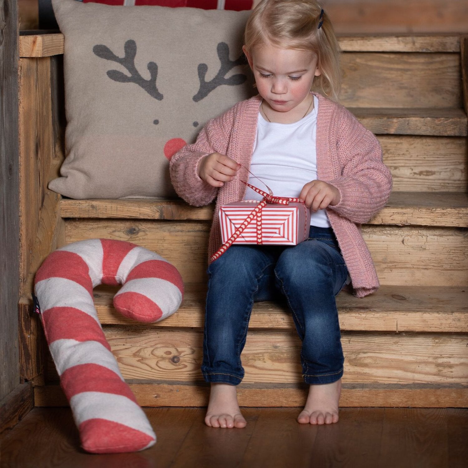 Kissen mit Füllung "SILVRETTA - Zuckerstange" - 56x28 cm (Rot/Weiß)