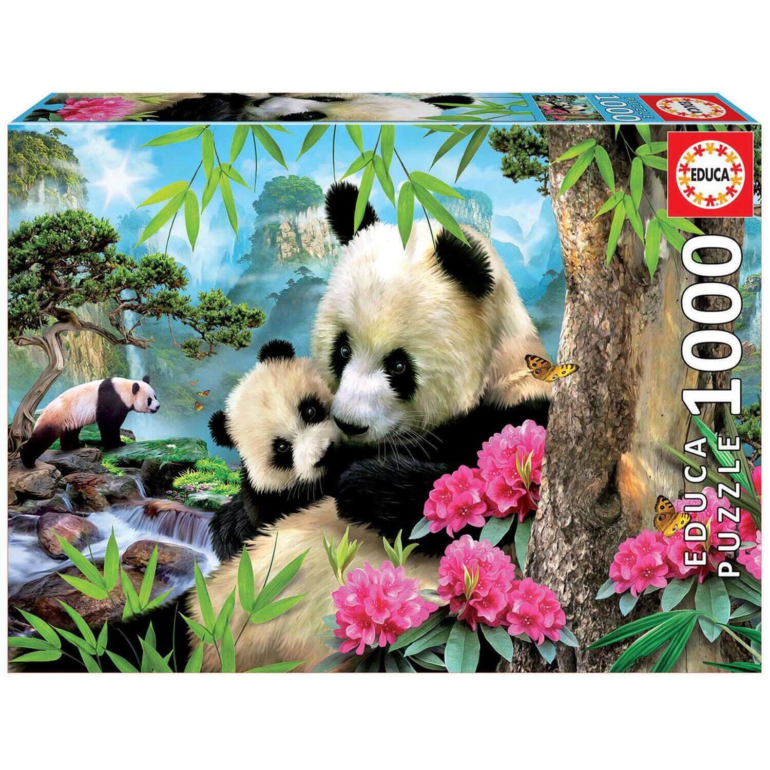 Kuschelnde Pandas
