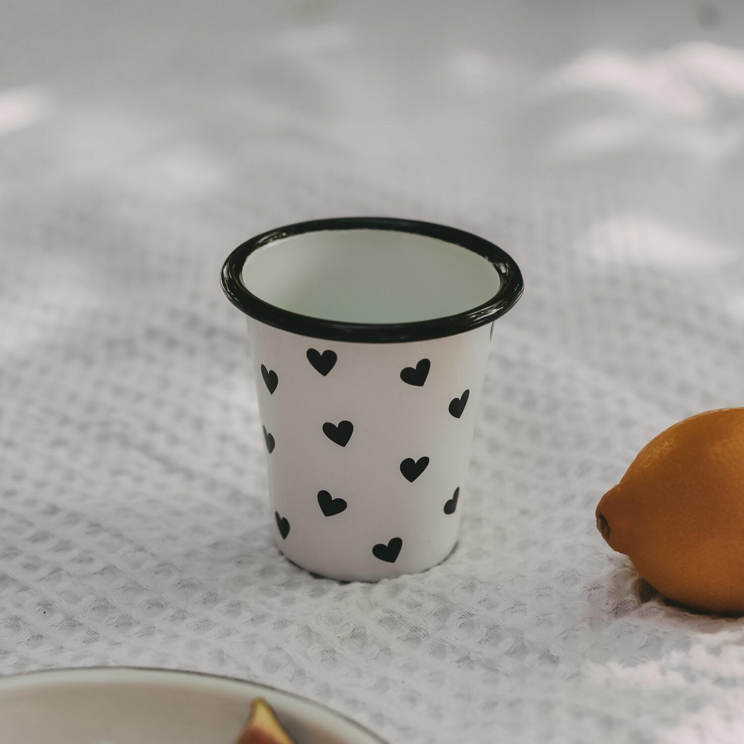 Emaille Becher "Herzen" - 290 ml (Weiß/Schwarz)