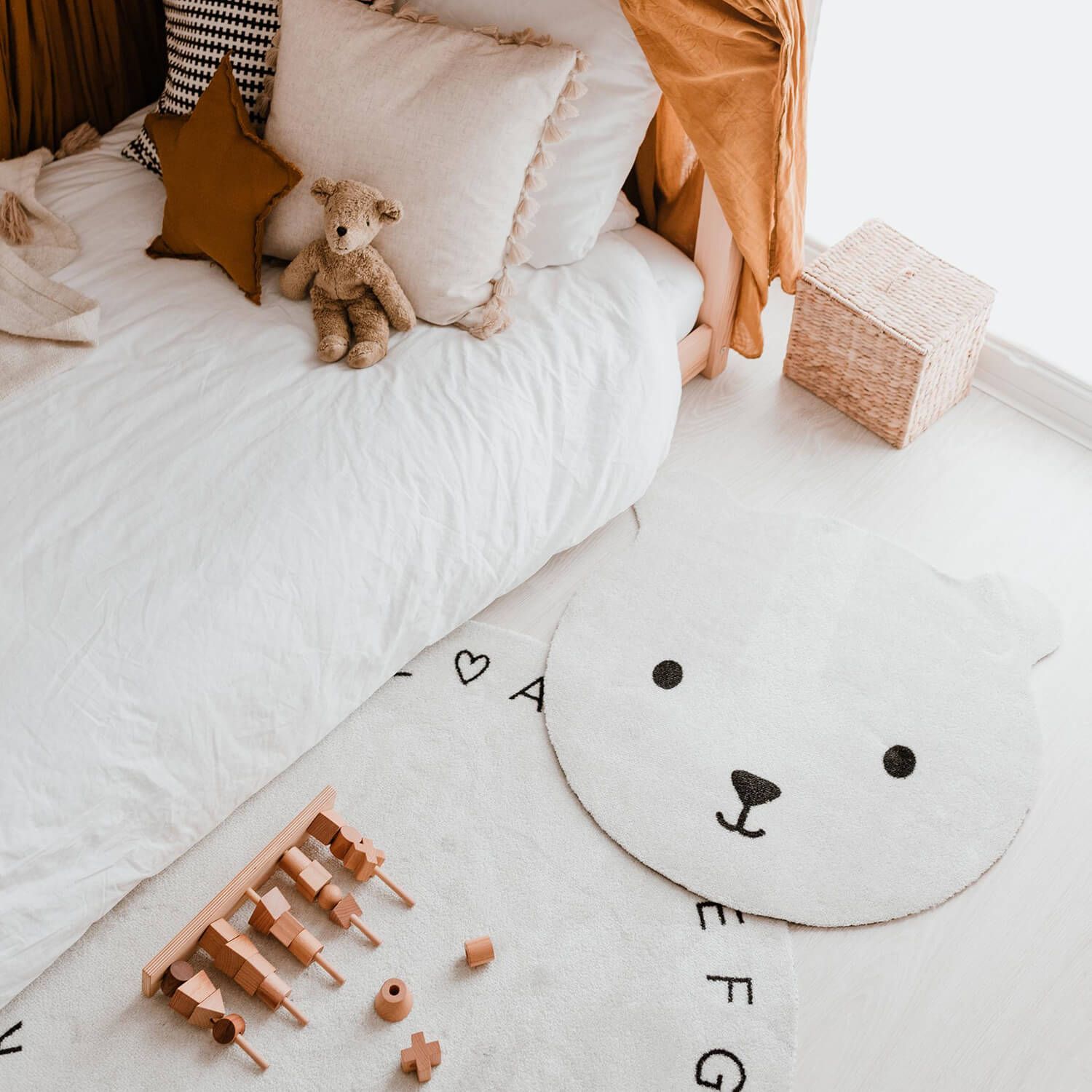 Kinderteppich waschbar "Bär" - 67 cm (Creme)