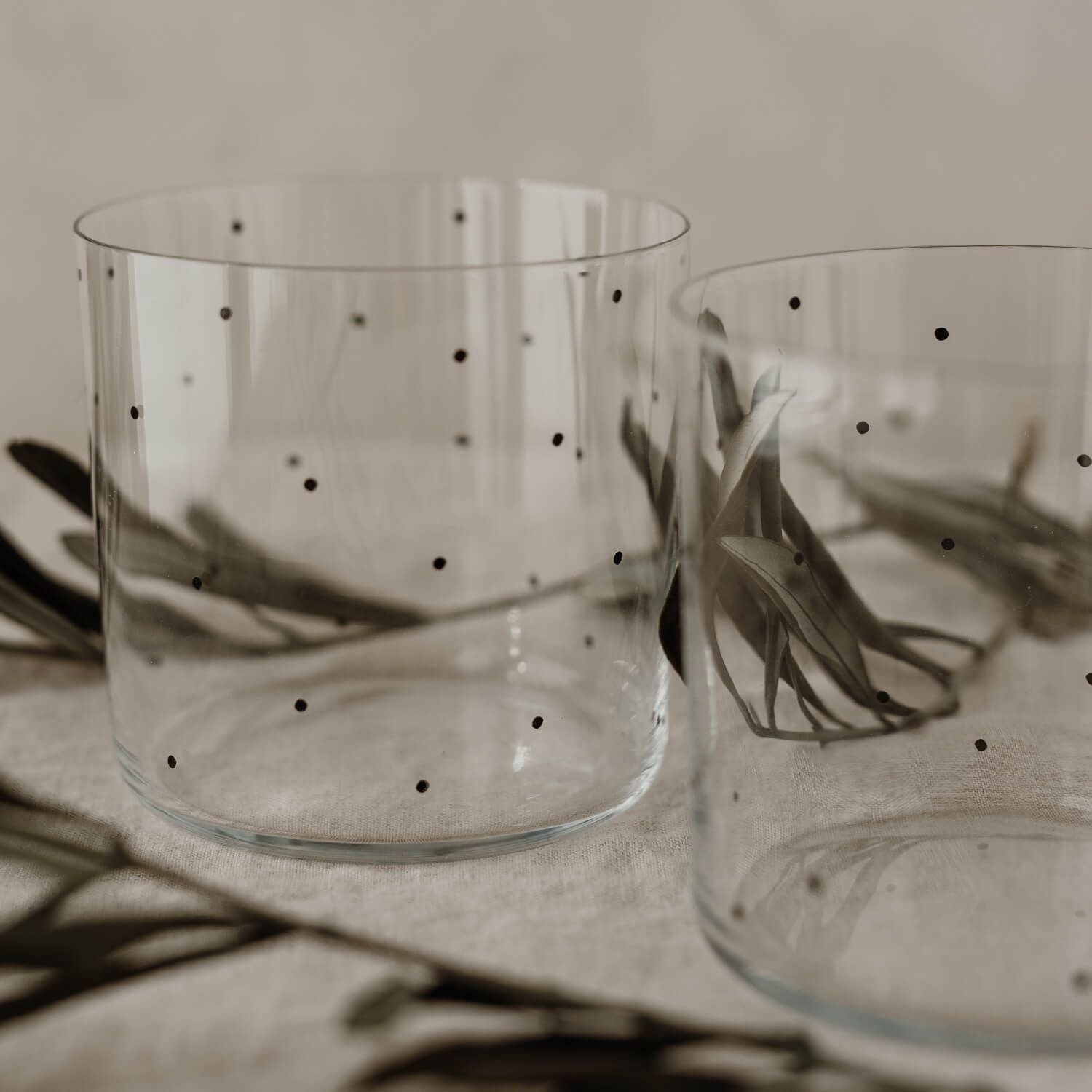Trinkglas "Punkte" im 2er-Set - 350 ml (Transparent)