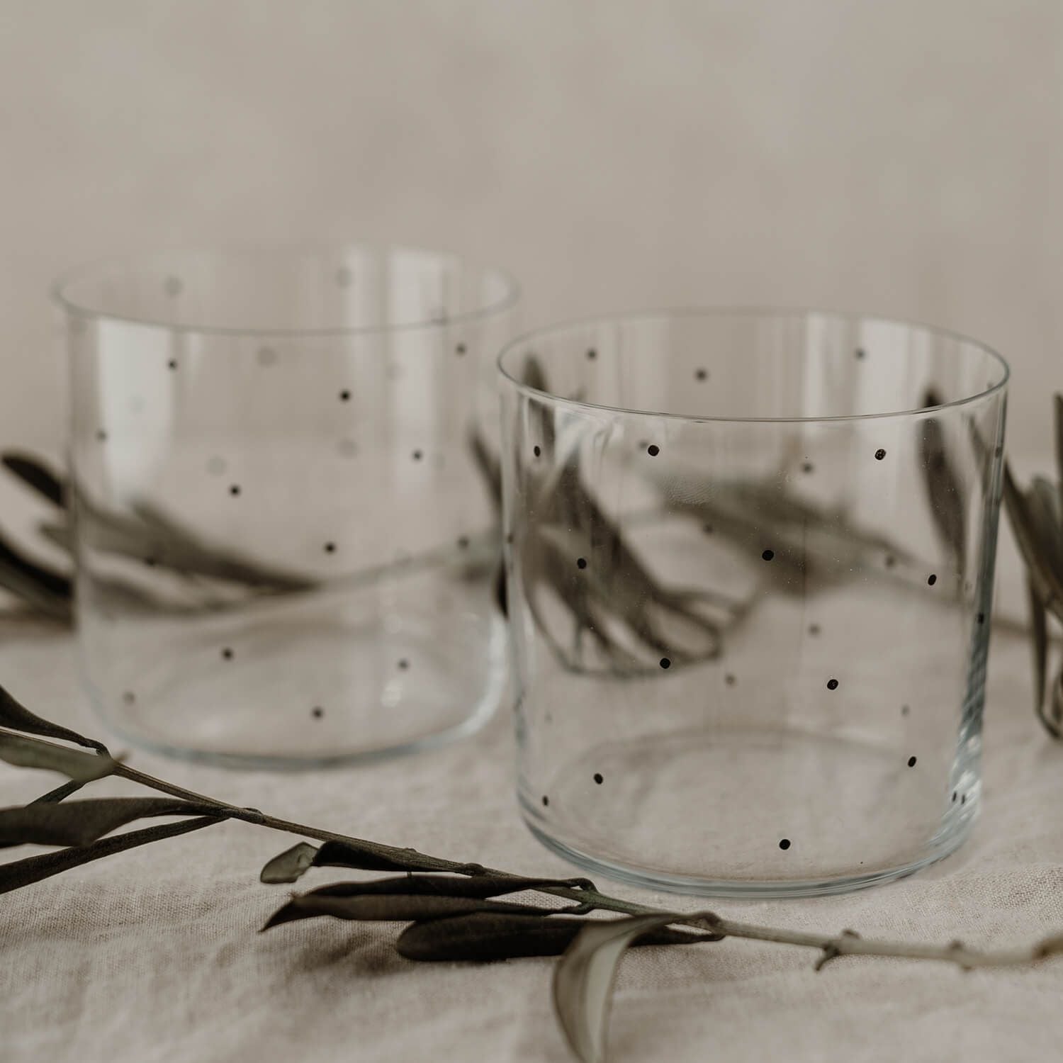 Trinkglas "Punkte" im 2er-Set - 350 ml (Transparent)