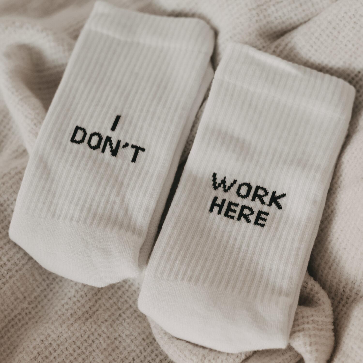 Socken "I don't work here" (Weiß)