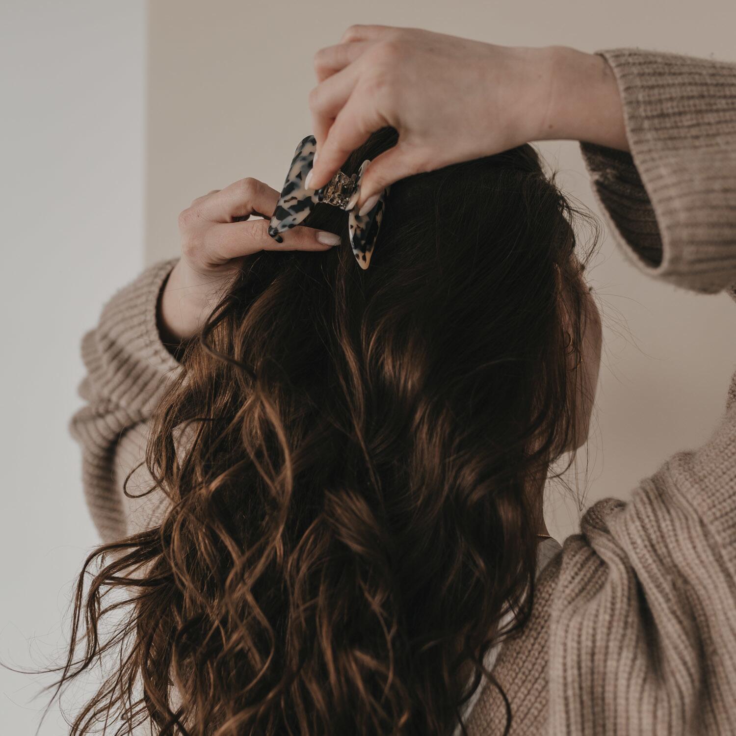 Große Haarspange "Herz" (Braun/Schwarz) Eulenschnitt