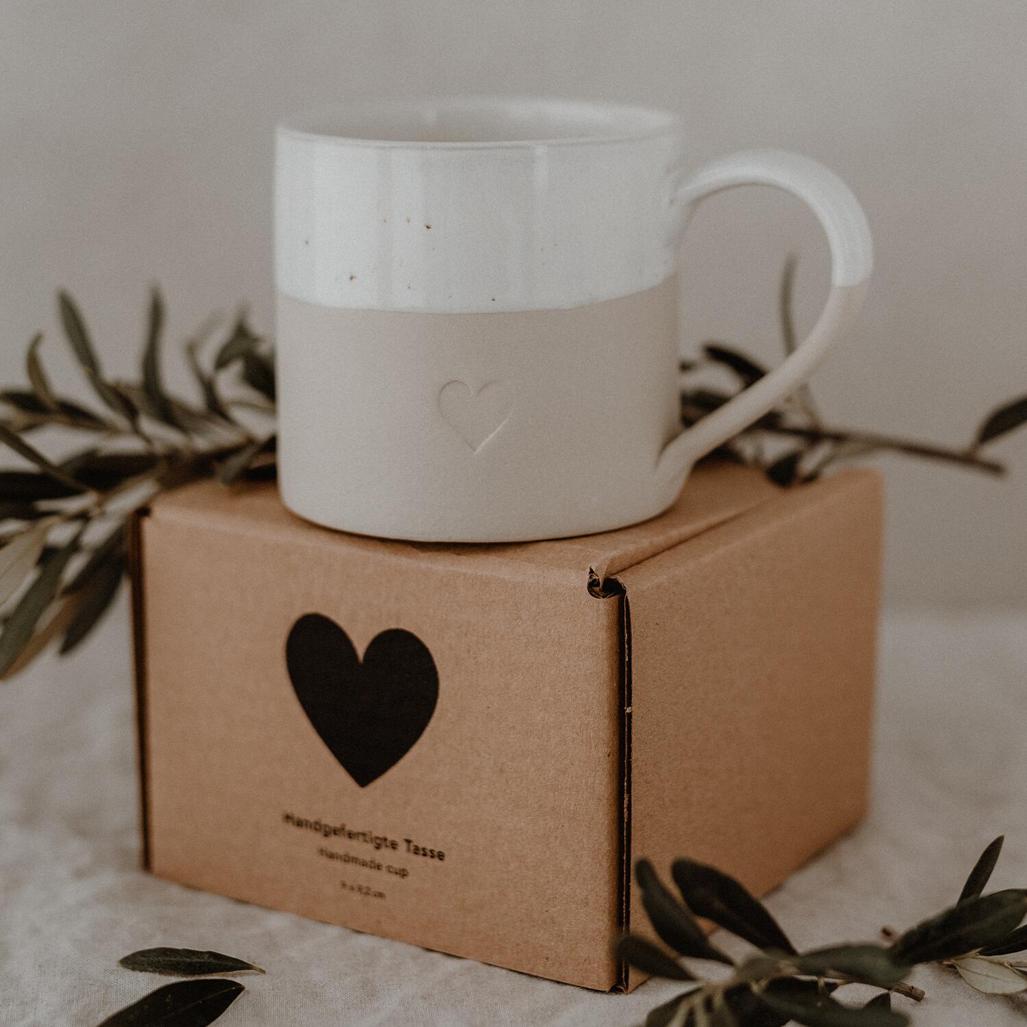 Große Tasse "Herz" - 450 ml (Natur)